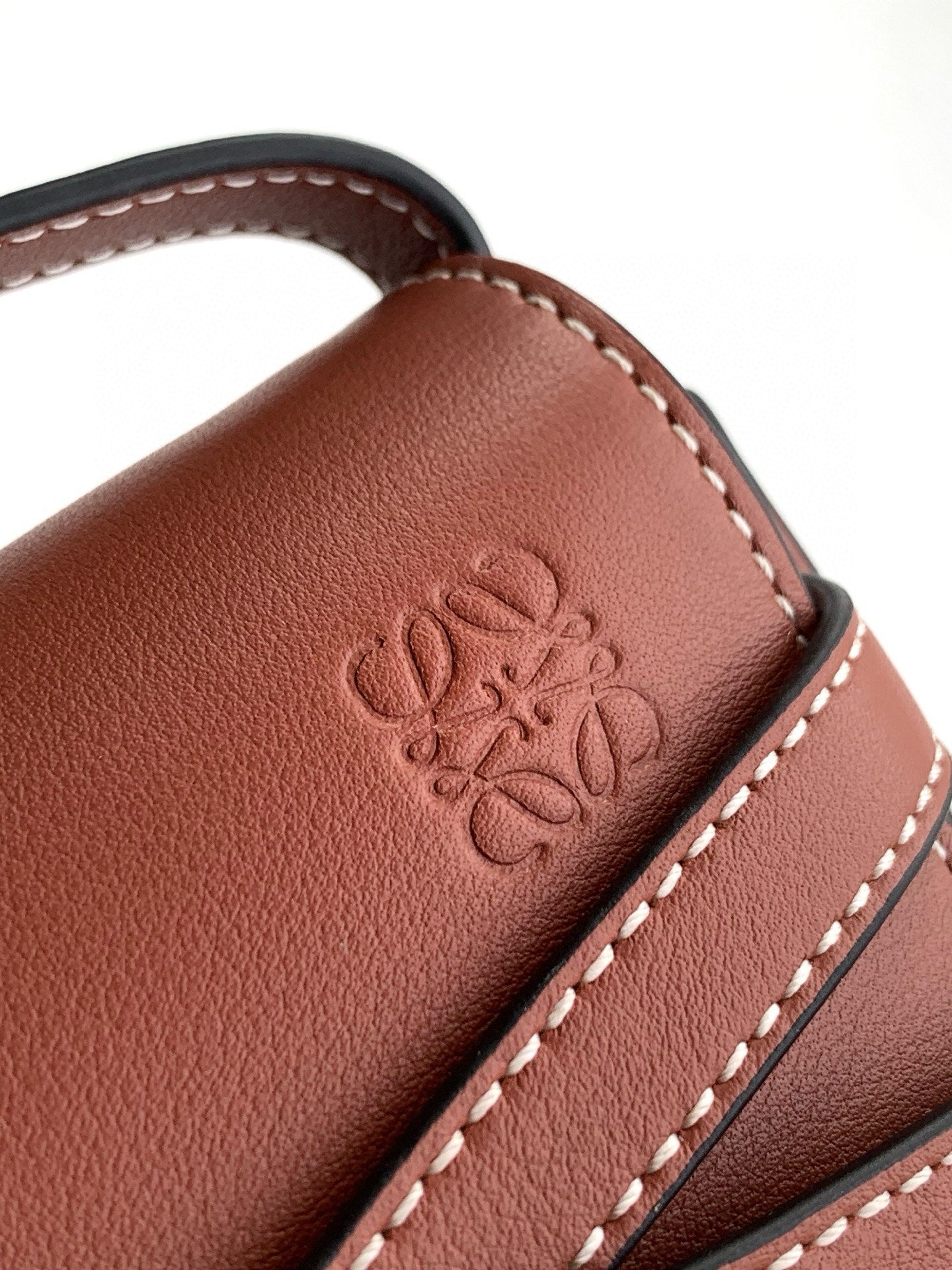 LuxluxHouse Best Quality Bags Loewe
