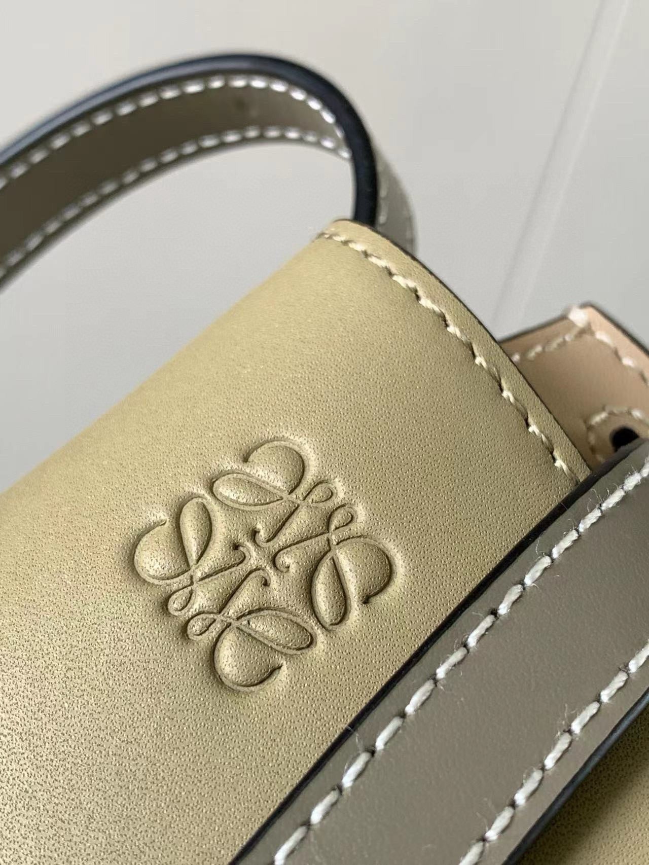 LuxluxHouse Best Quality Bags Loewe