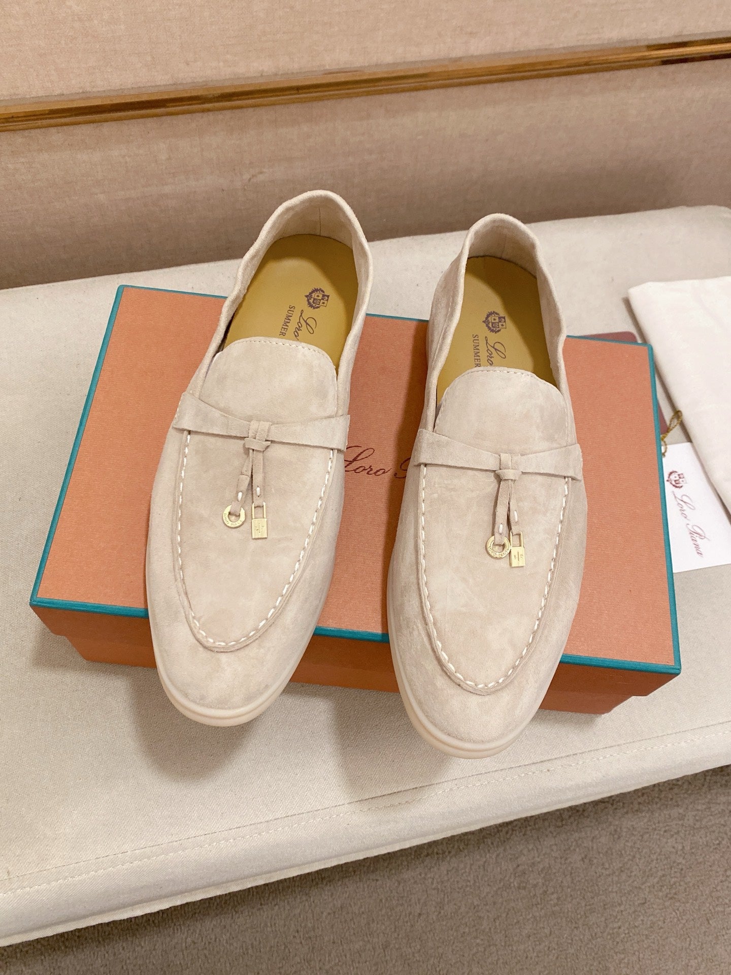 LuxluxHouse Best Quality Shoes Hermes