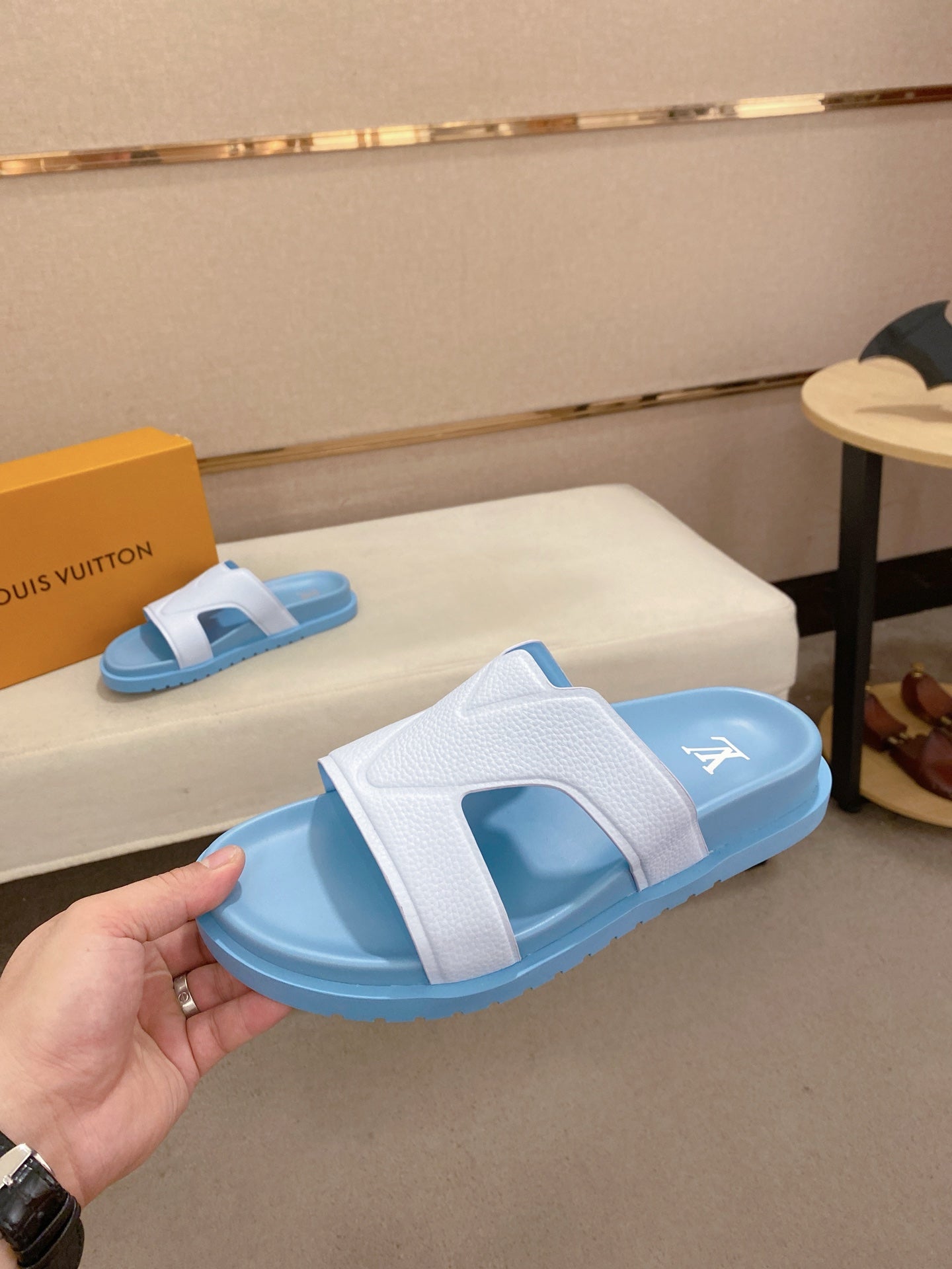 LuxluxHouse Best Quality Sandals Louis Vuitton