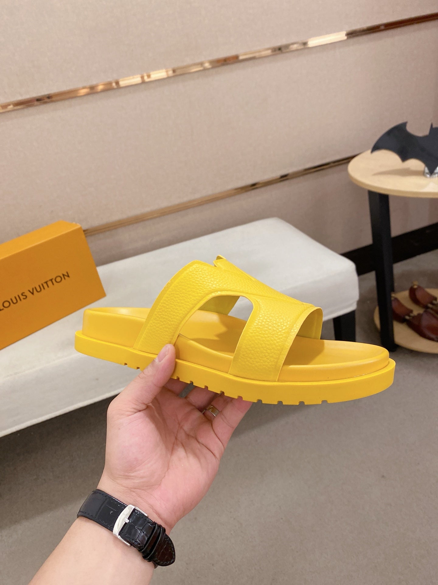 LuxluxHouse Best Quality Sandals Louis Vuitton