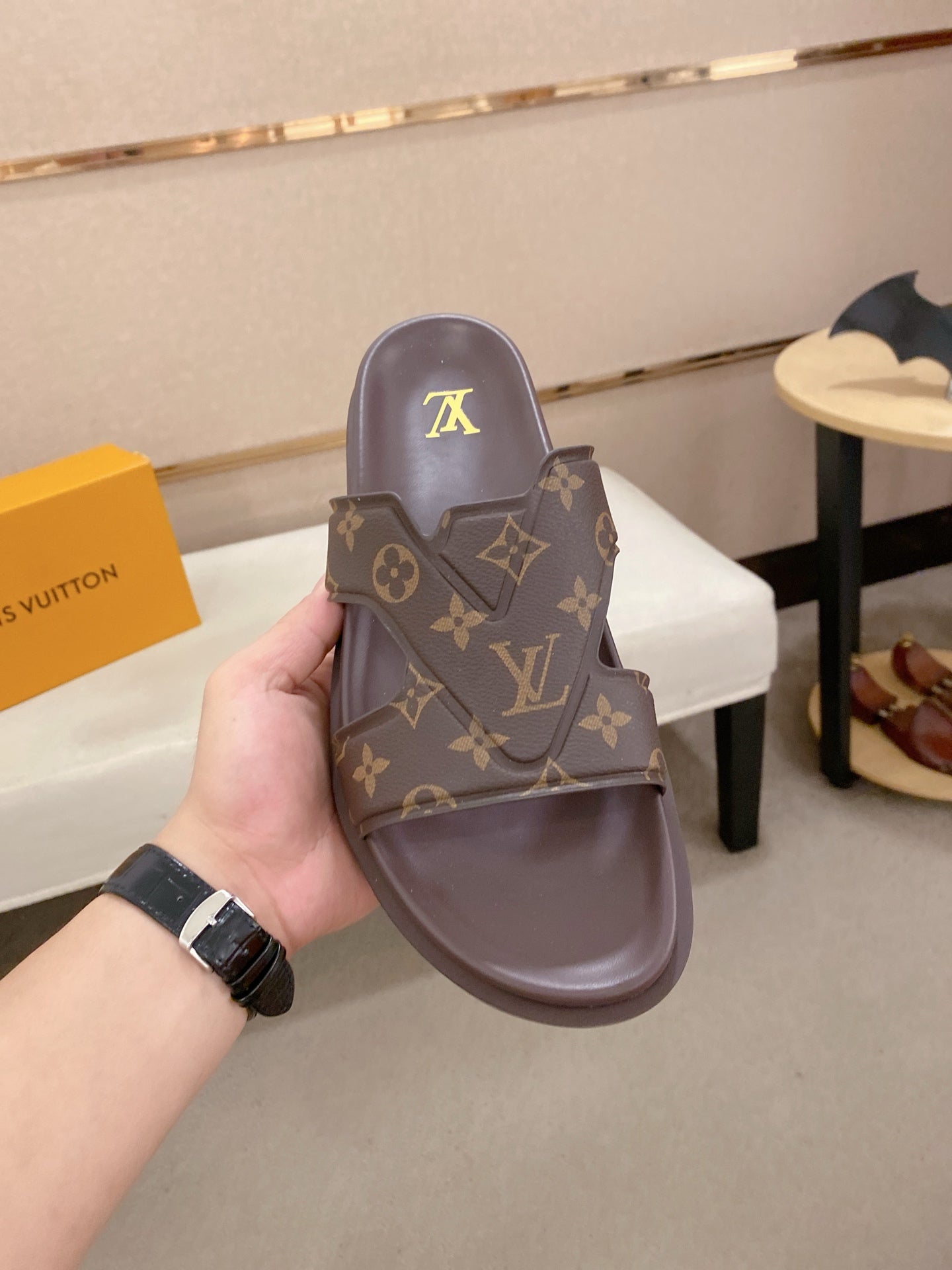 LuxluxHouse Best Quality Sandals Louis Vuitton