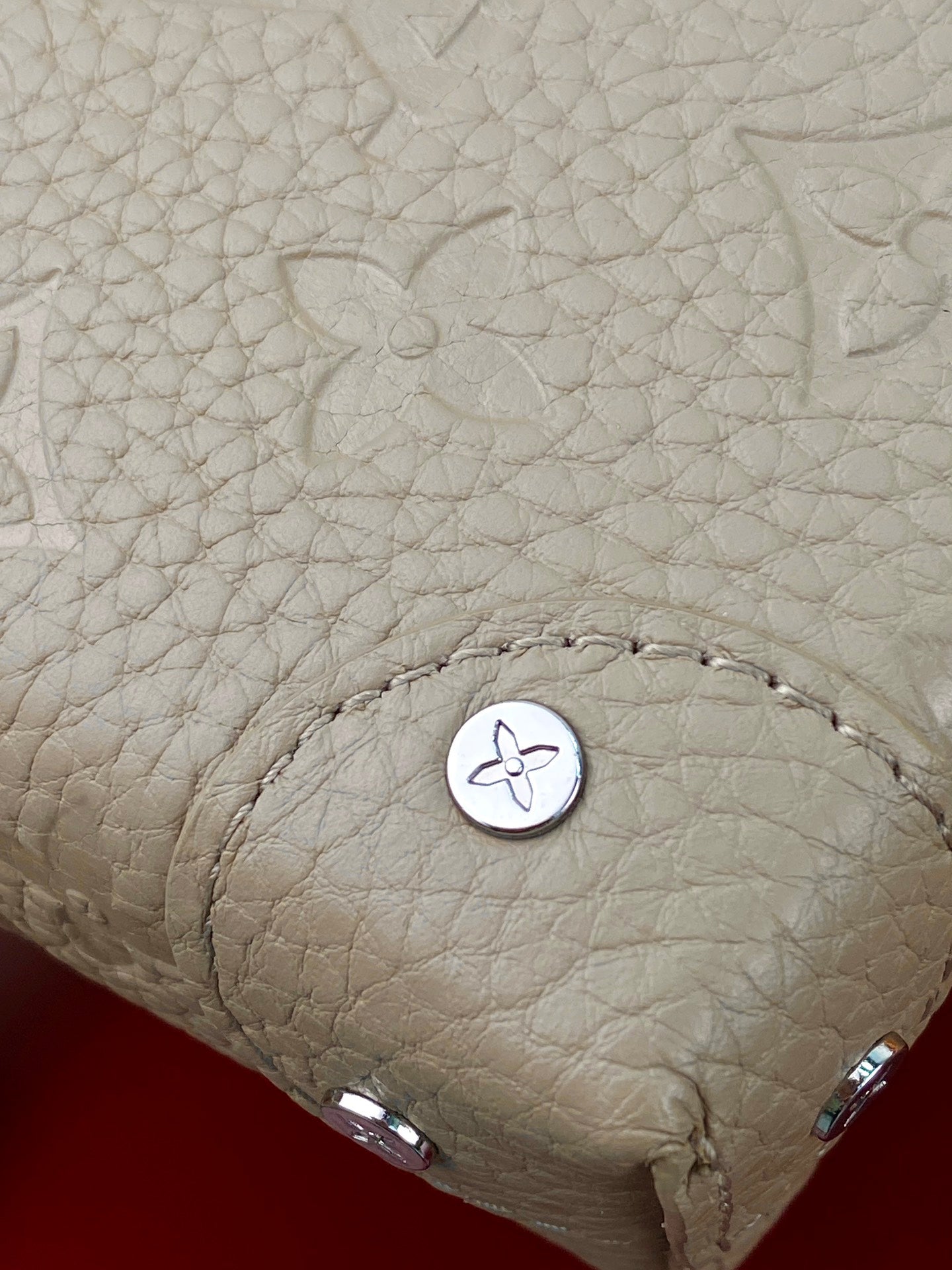 LuxluxHouse Best Quality Bags Small Bags Louis Vuitton Women Men