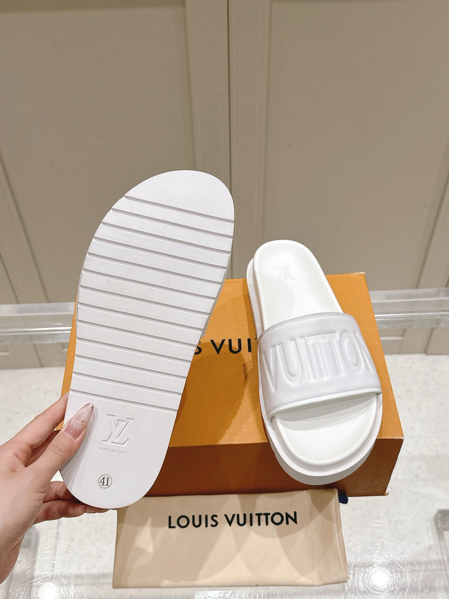LuxluxHouse Best Quality Women Shoes Hermes