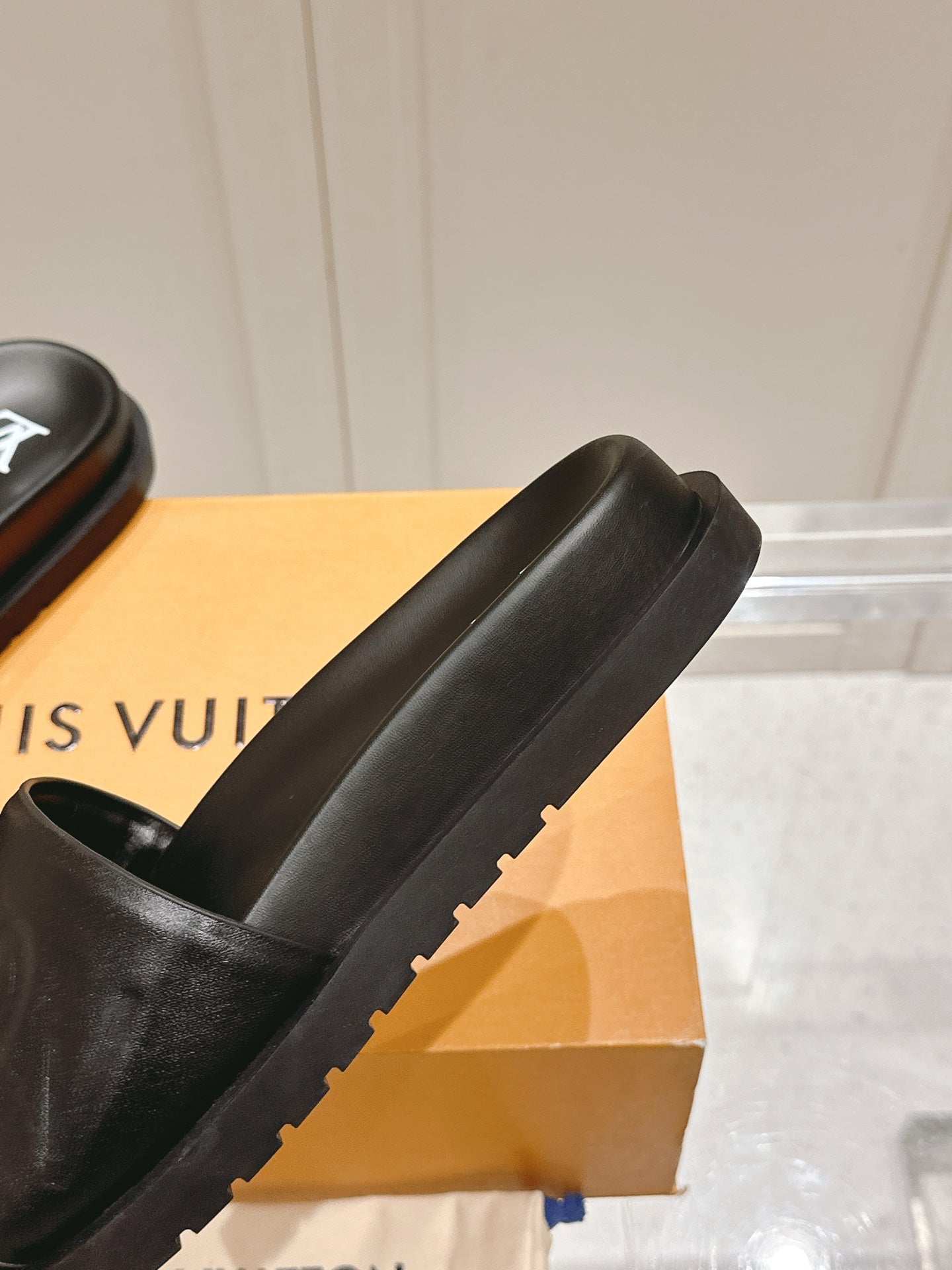 LuxluxHouse Best Quality Women Shoes Hermes