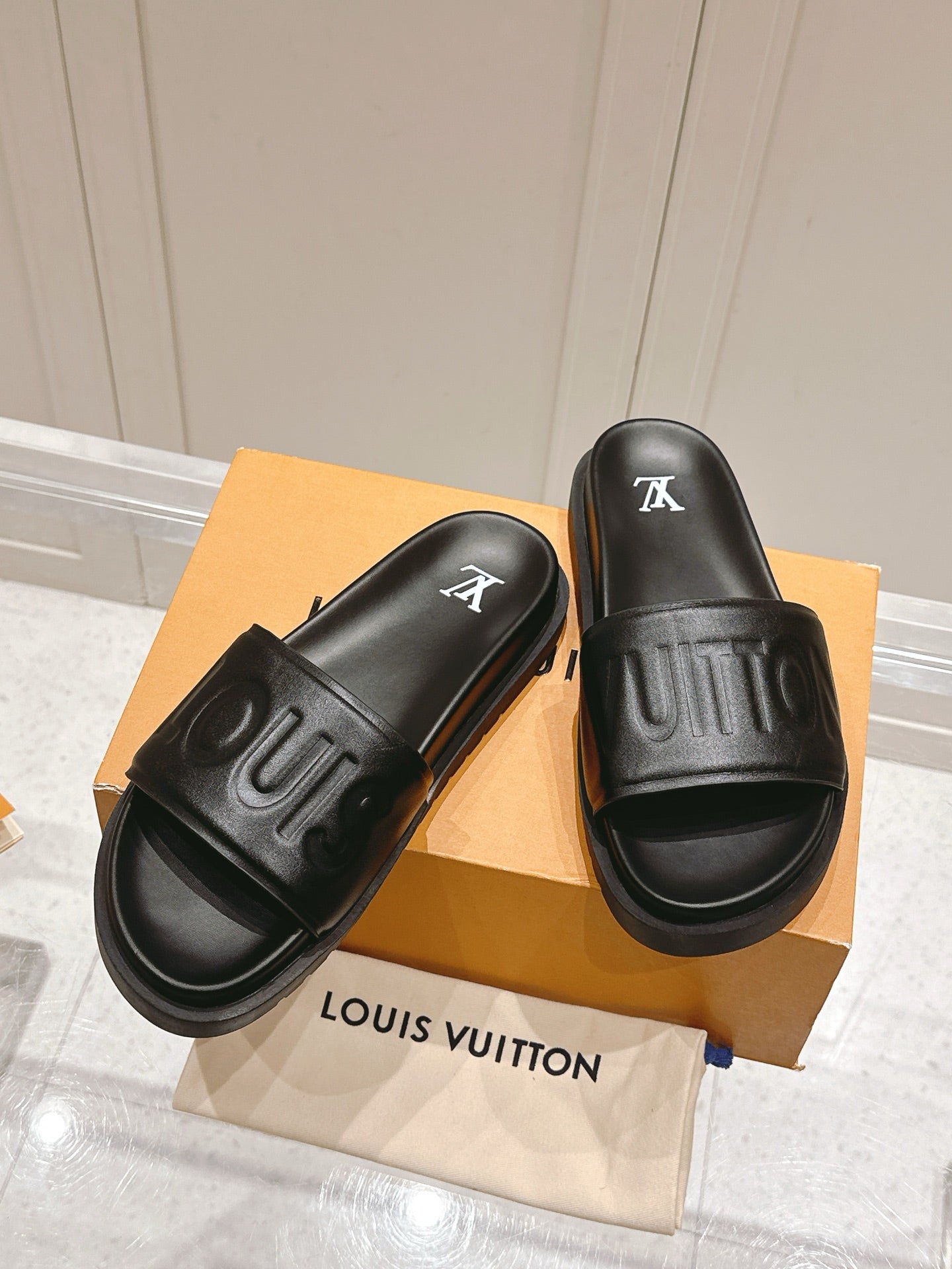 LuxluxHouse Best Quality Women Shoes Hermes