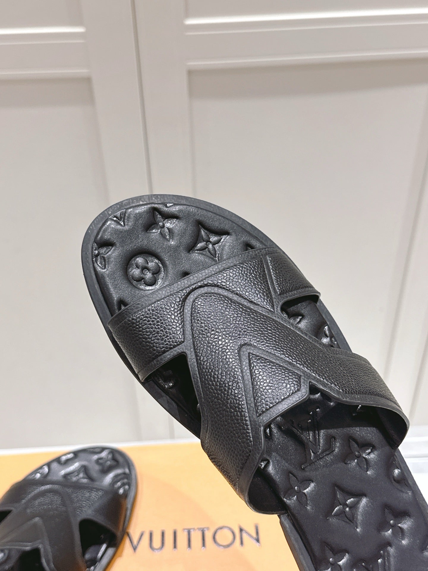 LuxluxHouse Best Quality Women Shoes Hermes