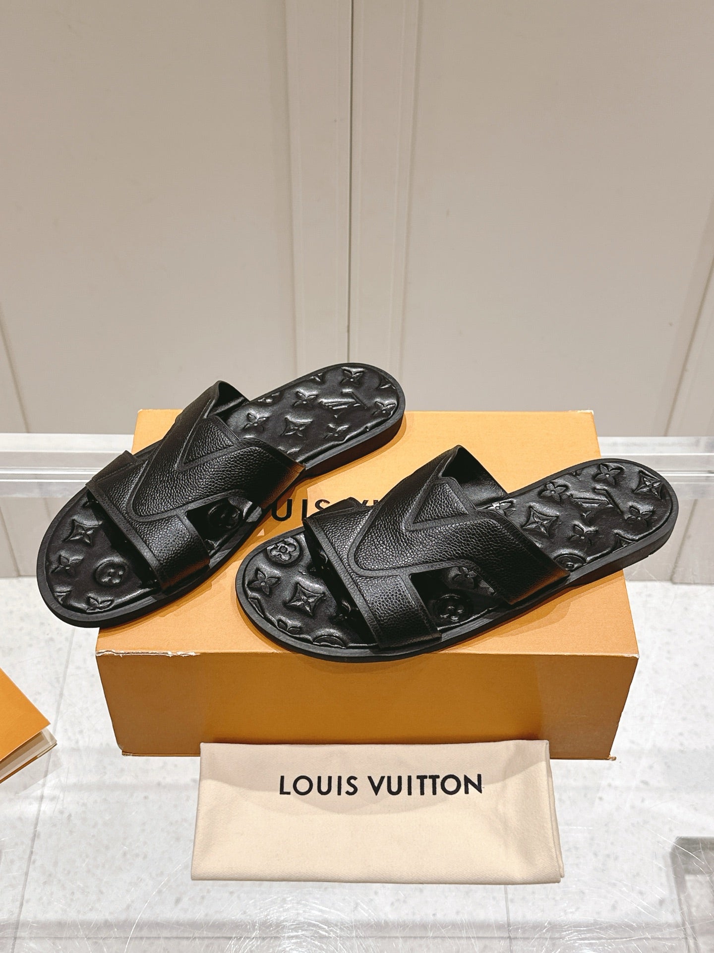 LuxluxHouse Best Quality Women Shoes Hermes