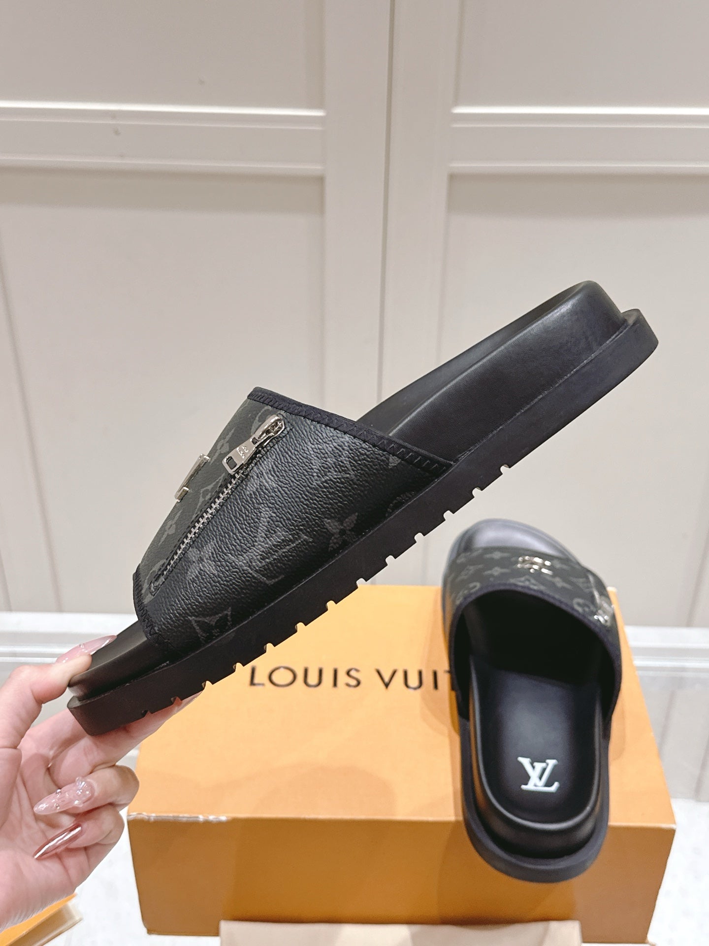 LuxluxHouse Best Quality Women Shoes Hermes