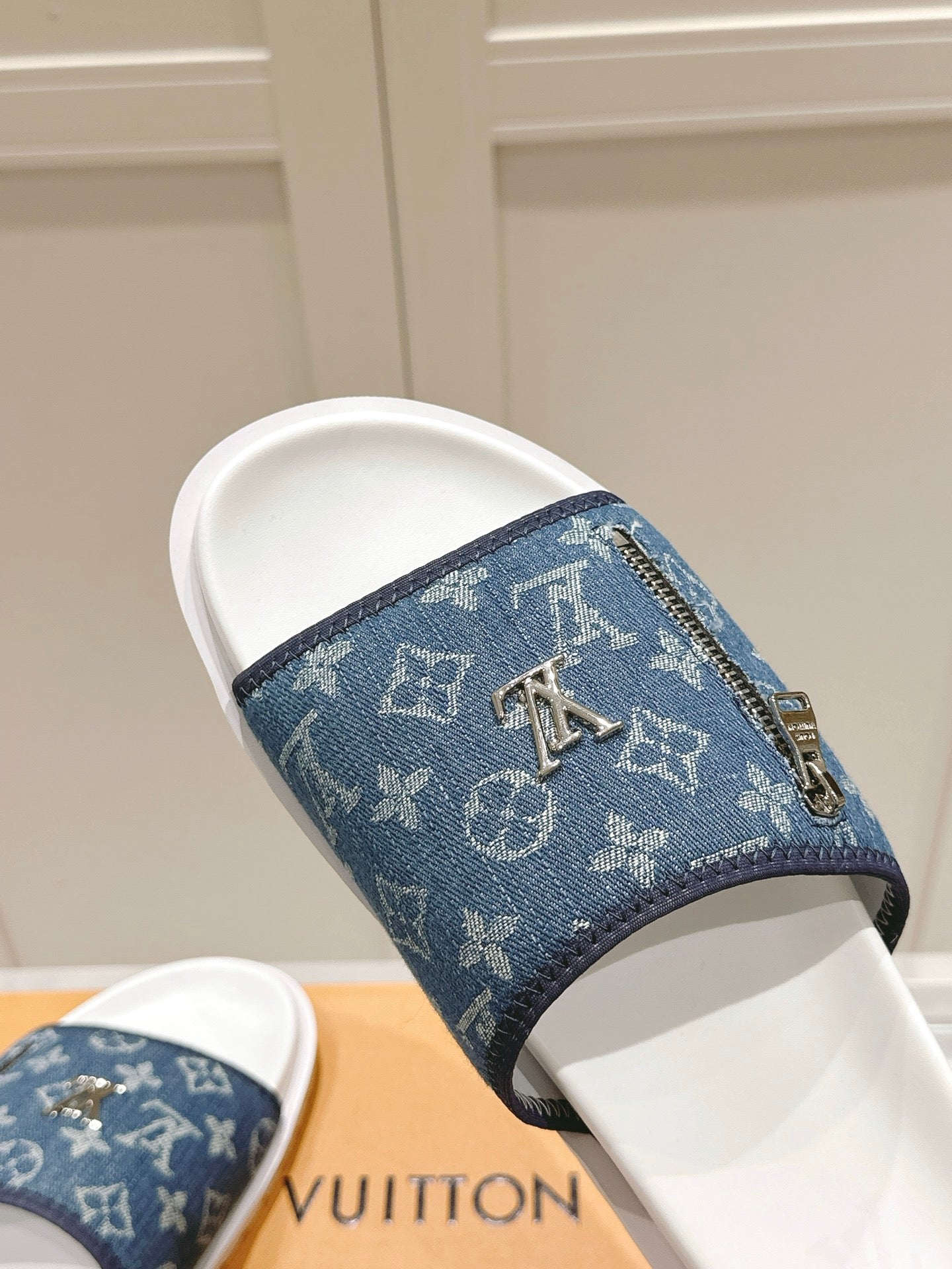 LuxluxHouse Best Quality Women Shoes Hermes