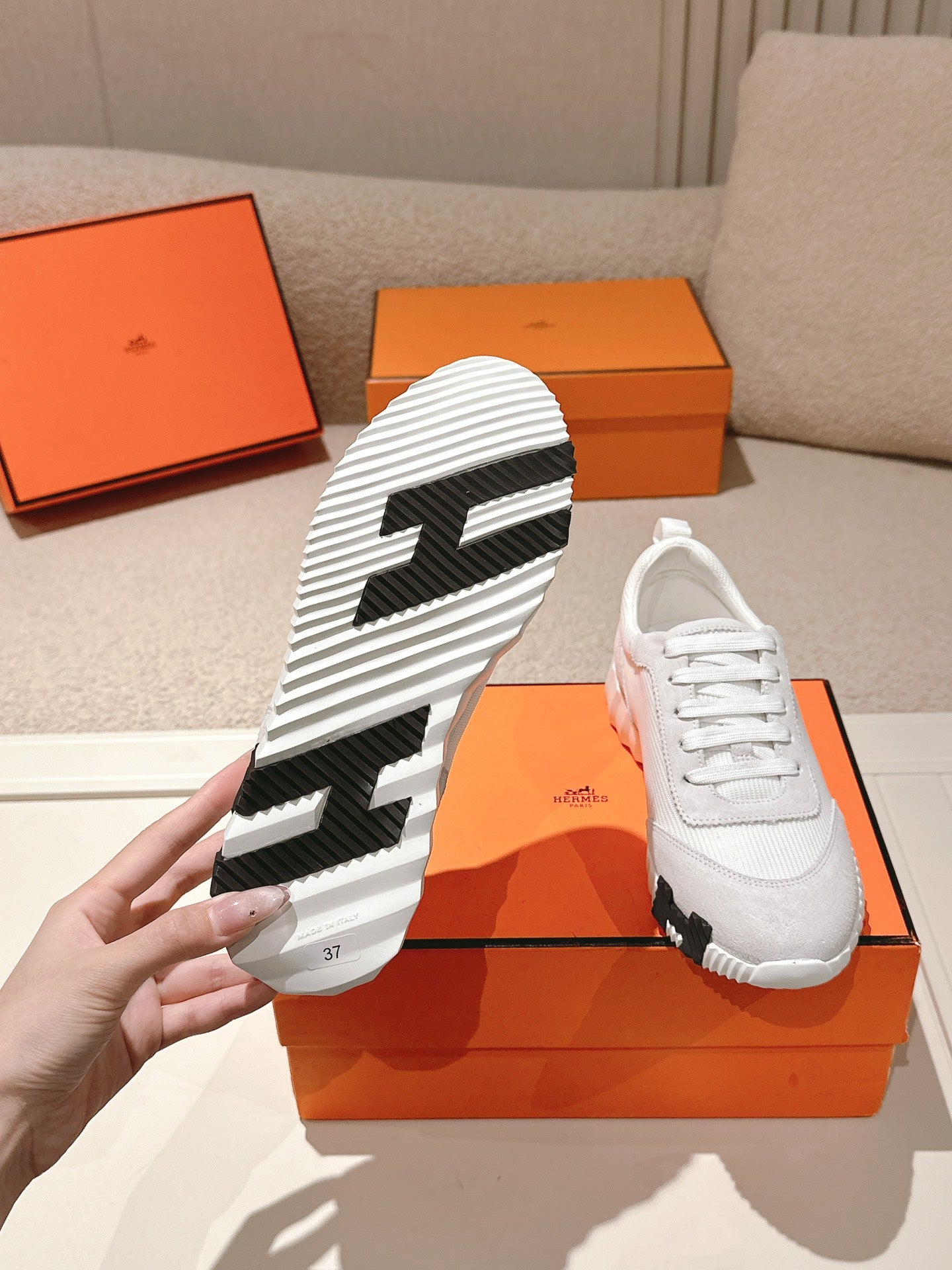 LuxluxHouse Best Quality Women Shoes Hermes