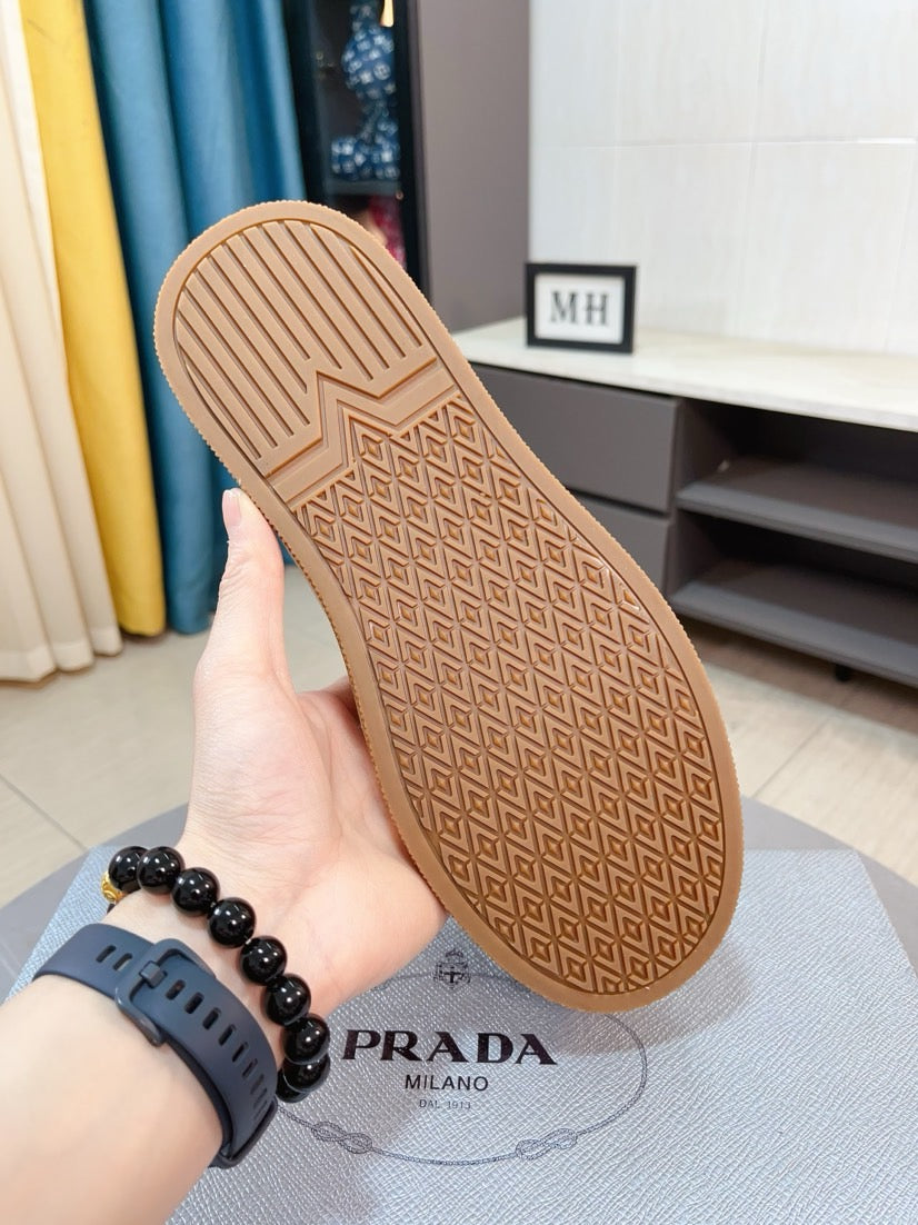 LuxluxHouse Best Quality Shoes Prada