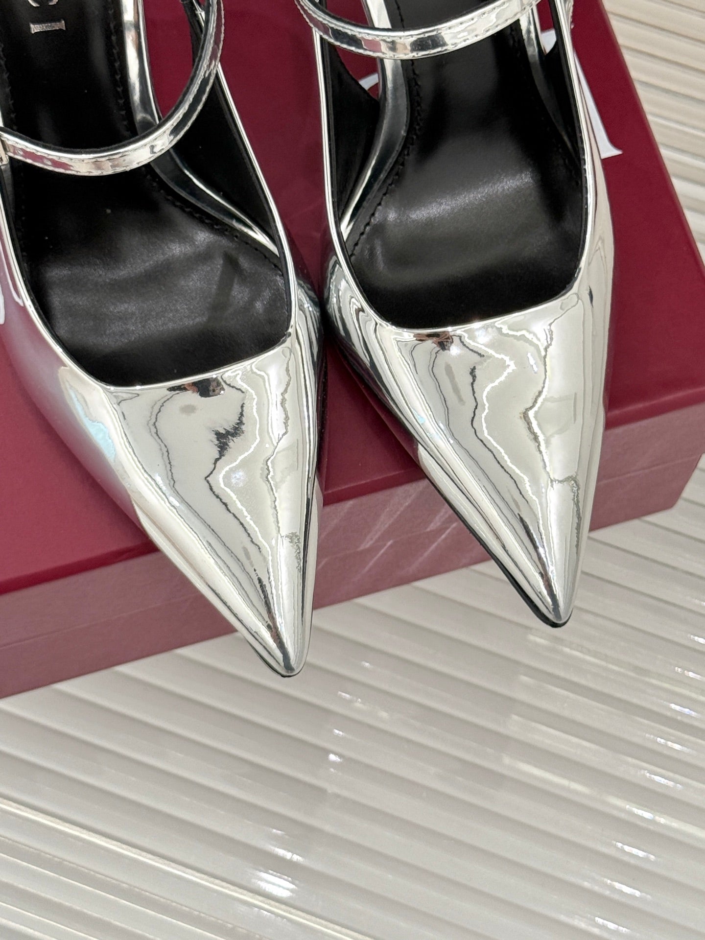 LuxluxHouse Best Quality Gucci Women Shoes