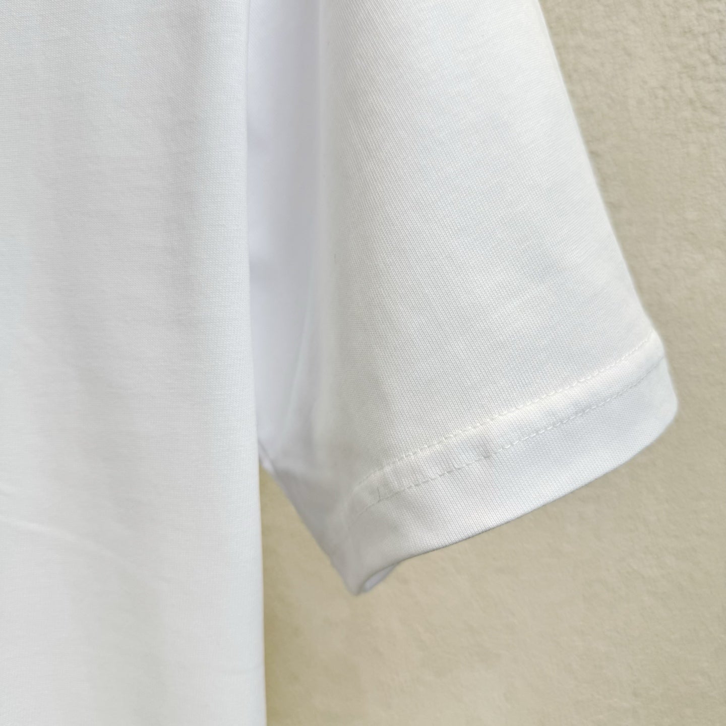 LuxluxHouse Best Quality Clothes T-shirt Arcteryx