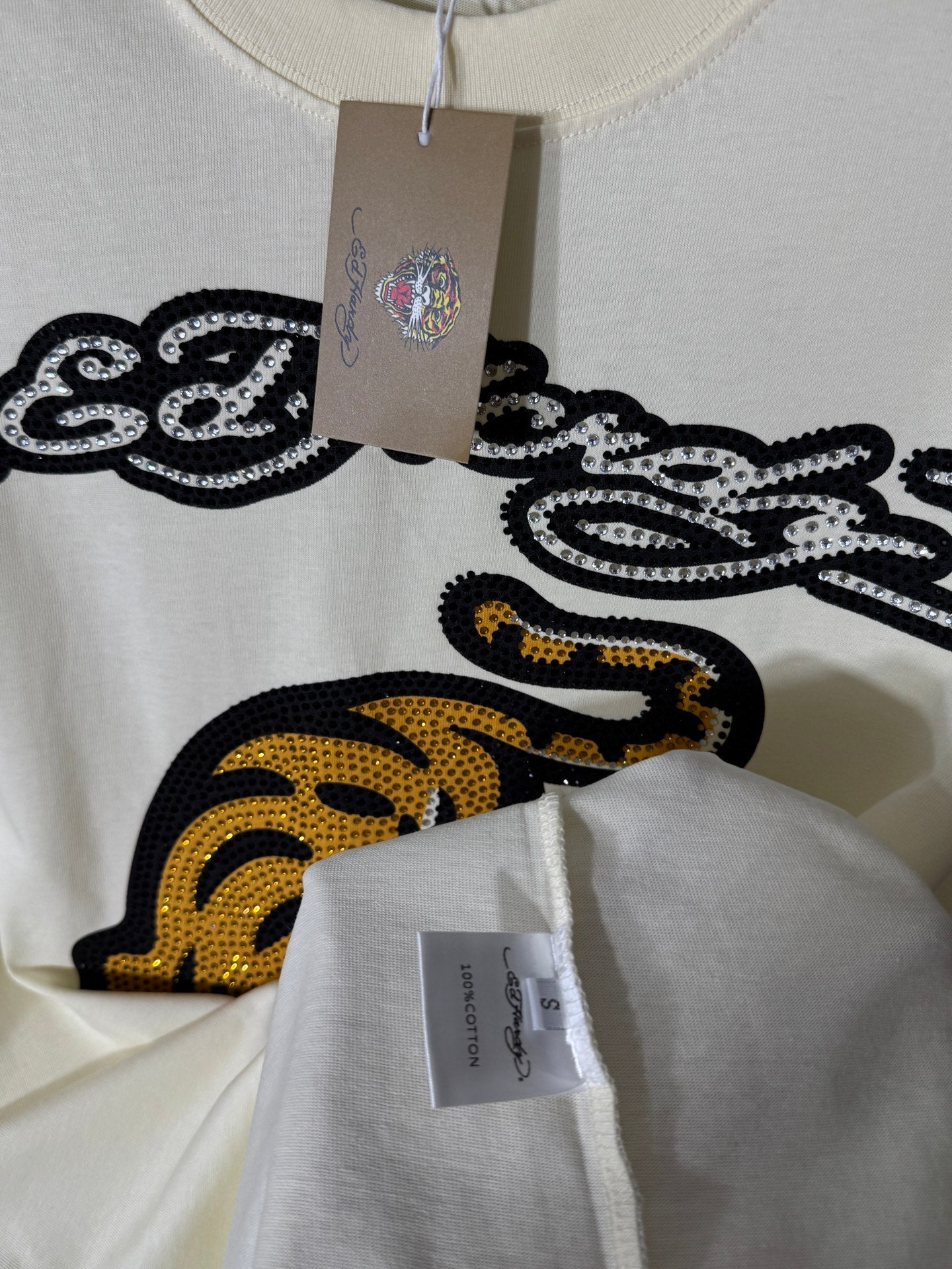 LuxluxHouse Best Quality Clothes T-shirt