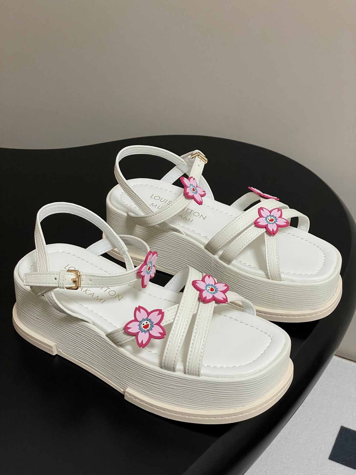 LuxluxHouse Best Quality Women Shoes Louis Vuitton
