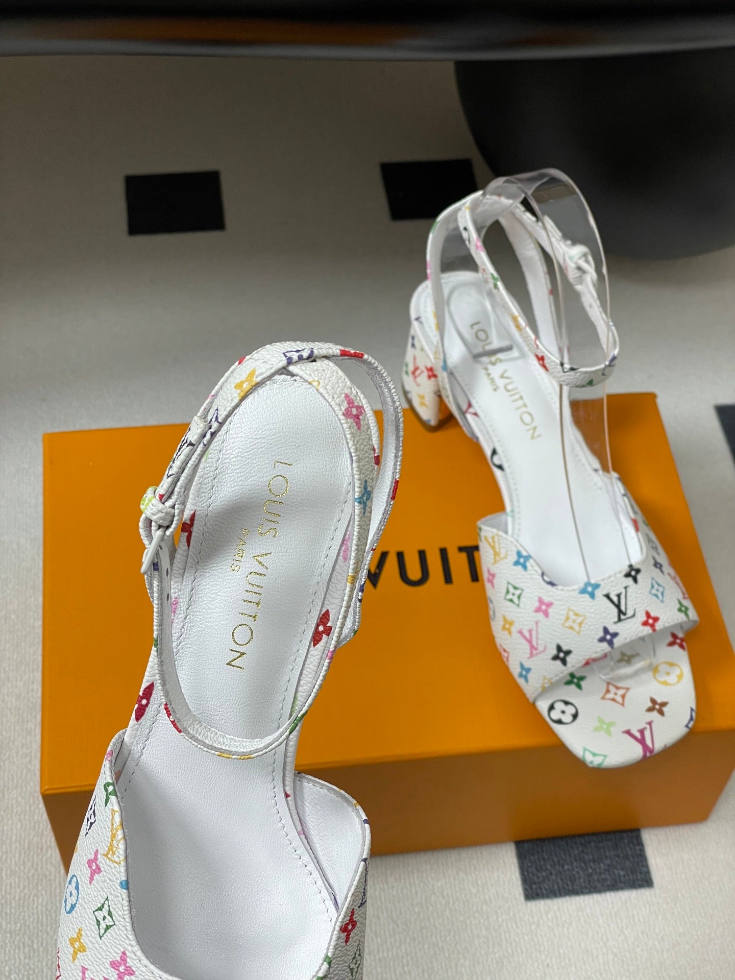 LuxluxHouse Best Quality Women Shoes Louis Vuitton