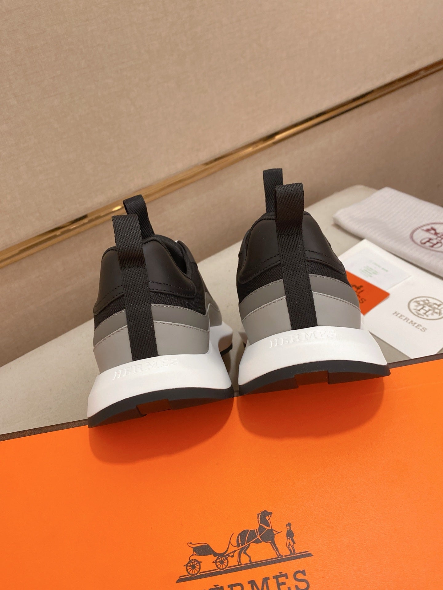 LuxluxHouse Best Quality Shoes Hermes