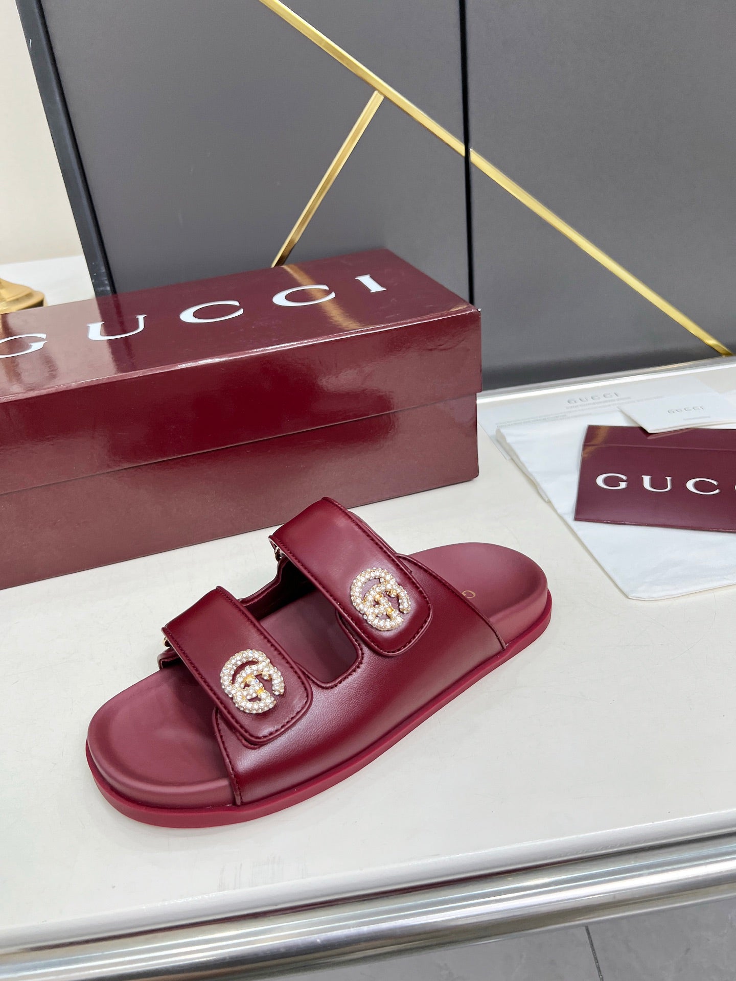 LuxluxHouse Best Quality Sandals Gucci