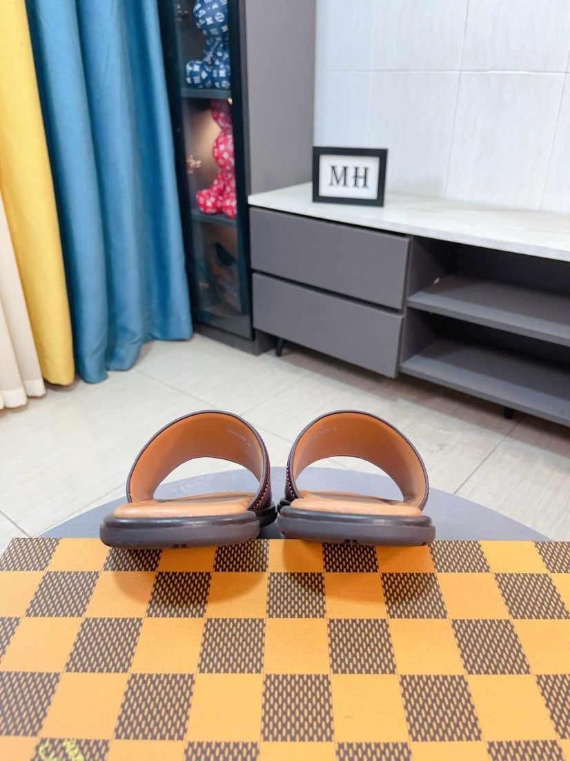 LuxluxHouse Best Quality Sandals Louis Vuitton