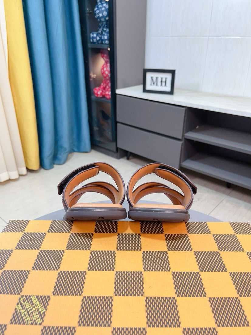 LuxluxHouse Best Quality Sandals Louis Vuitton