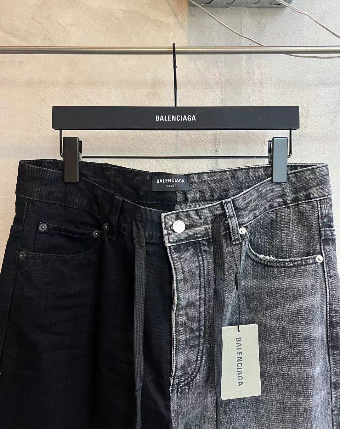 LuxluxHouse Best Quality Clothes Balenciaga Pants