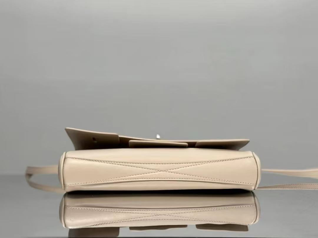 LuxluxHouse Best Quality Bags Balenciaga
