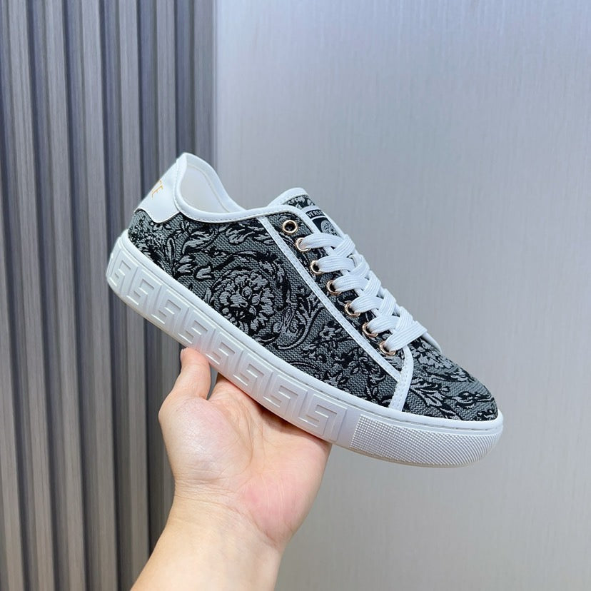 LuxluxHouse Best Quality Shoes Versace