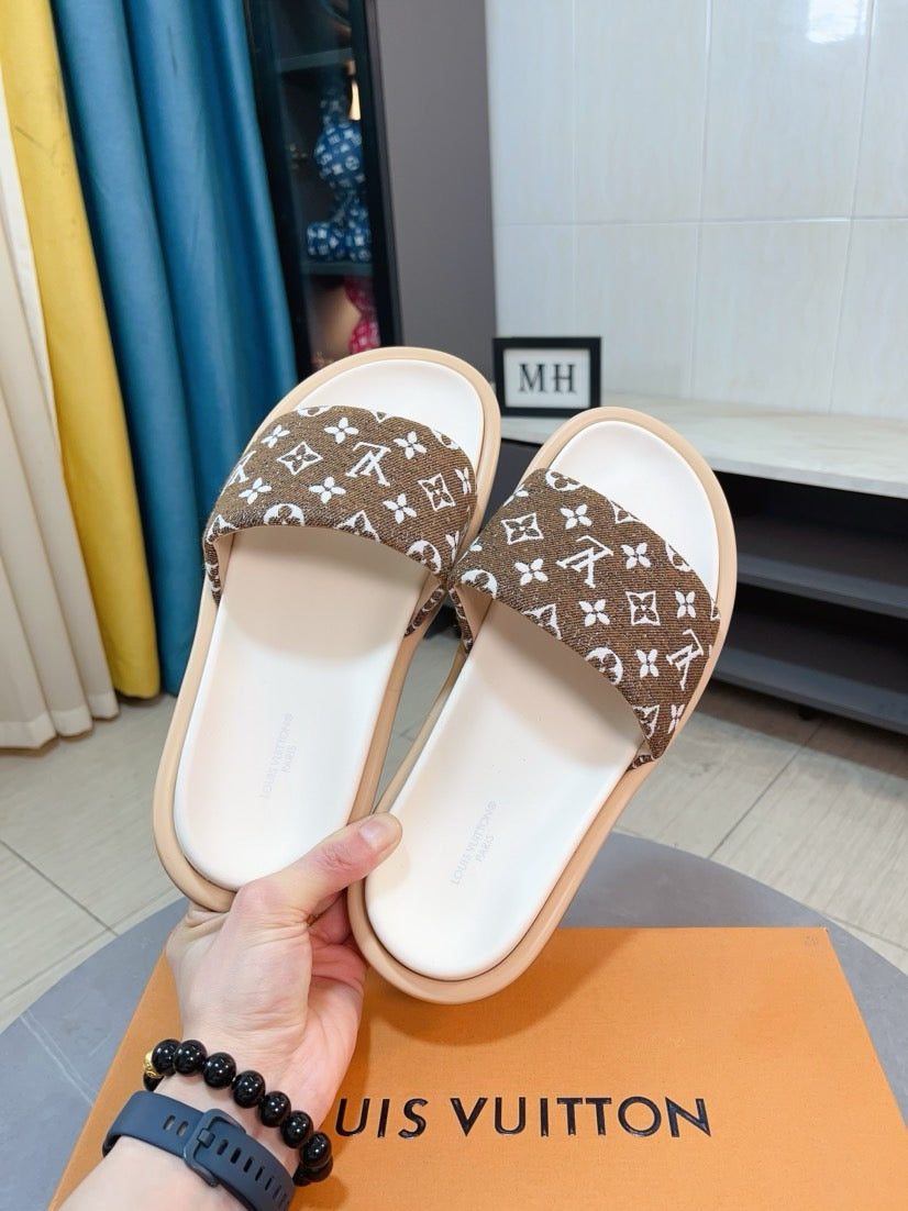 LuxluxHouse Best Quality Sandals Louis Vuitton