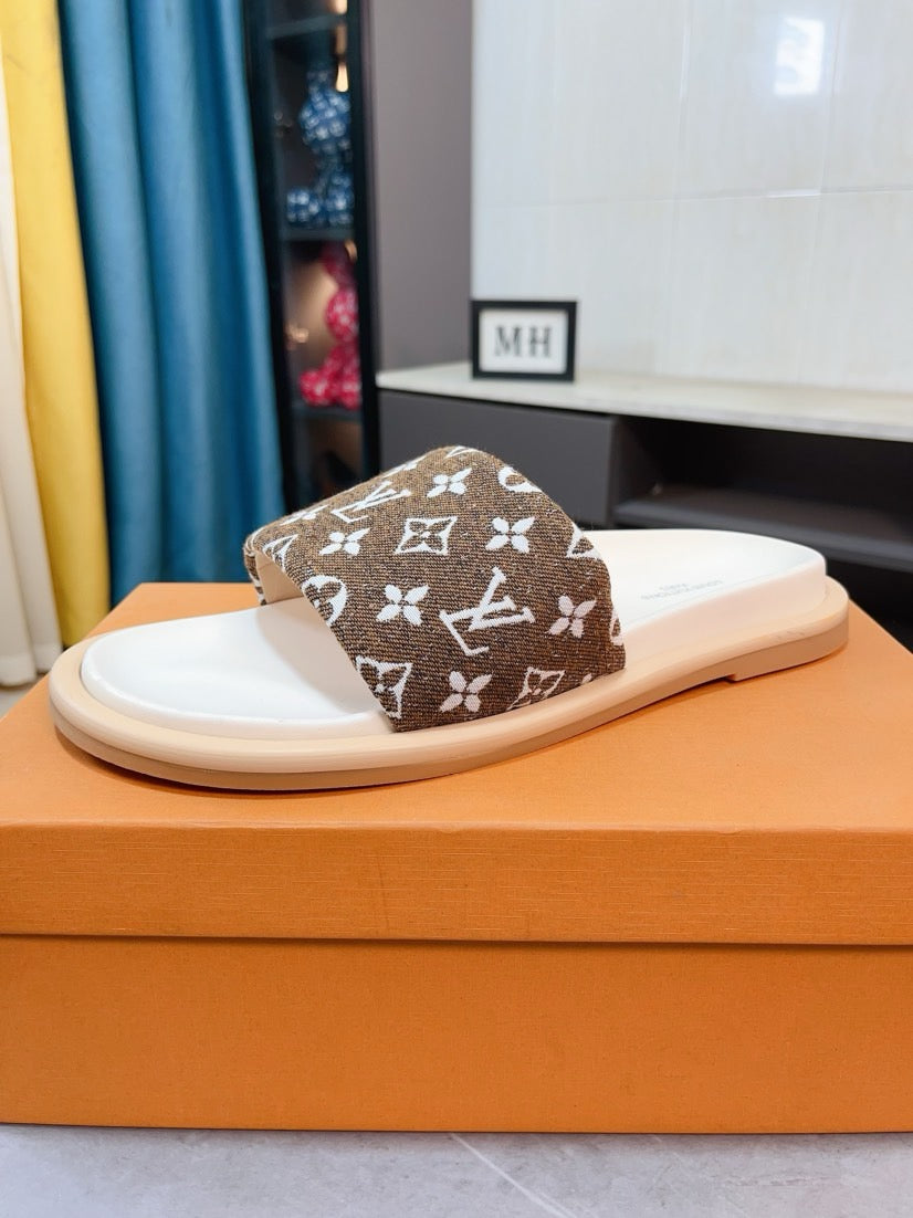 LuxluxHouse Best Quality Sandals Louis Vuitton