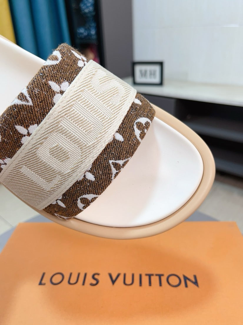 LuxluxHouse Best Quality Sandals Louis Vuitton