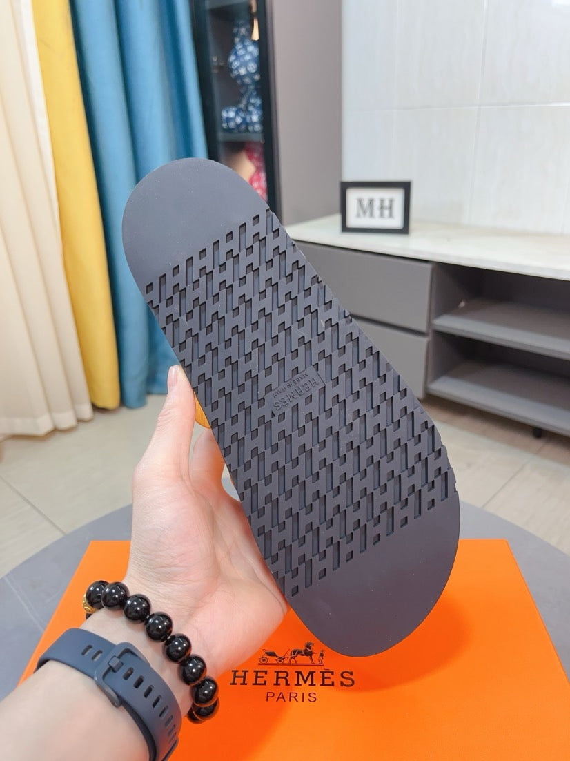 LuxluxHouse Best Quality Sandals Hermes