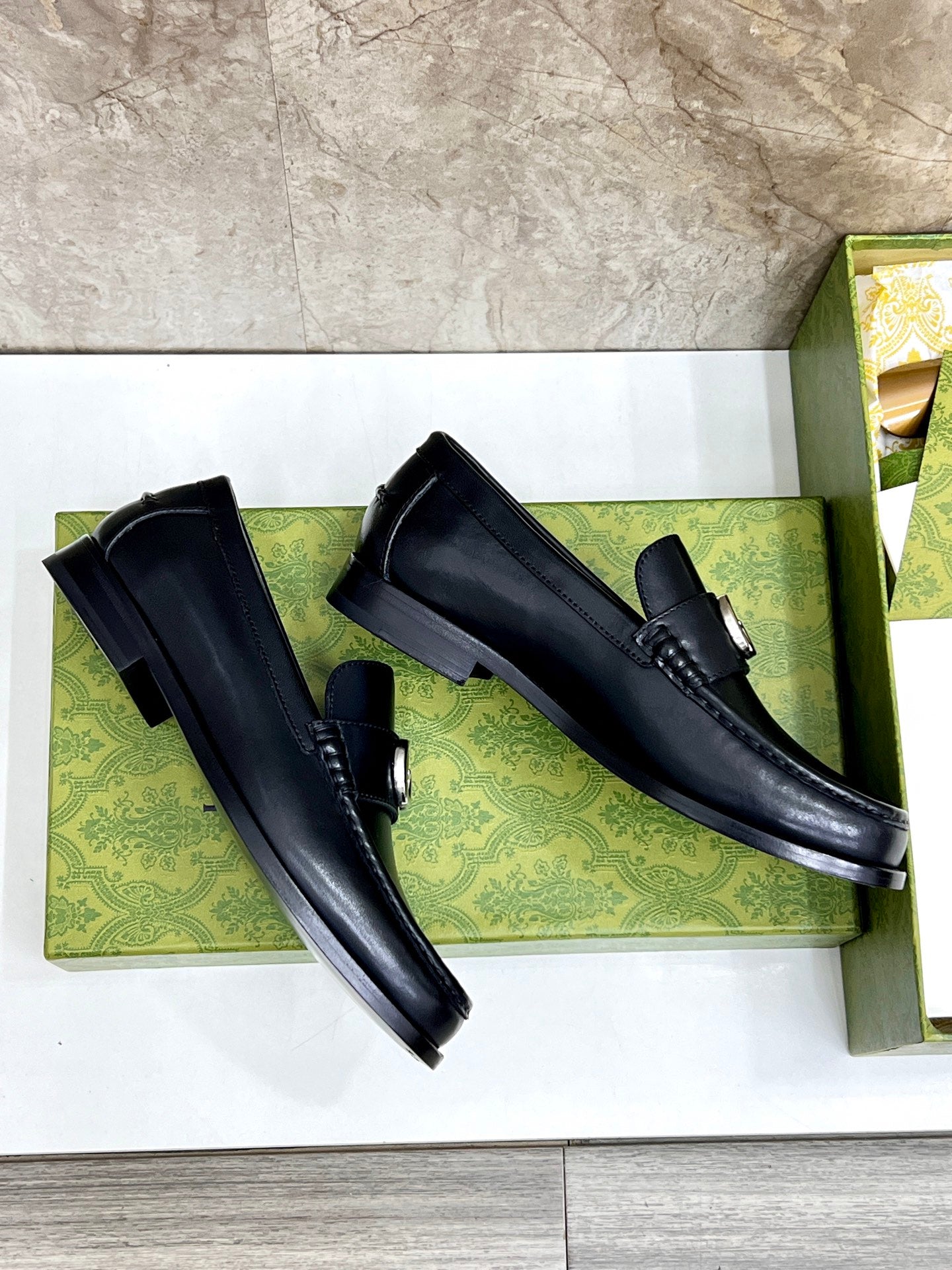 LuxluxHouse Best Quality Shoes Gucci