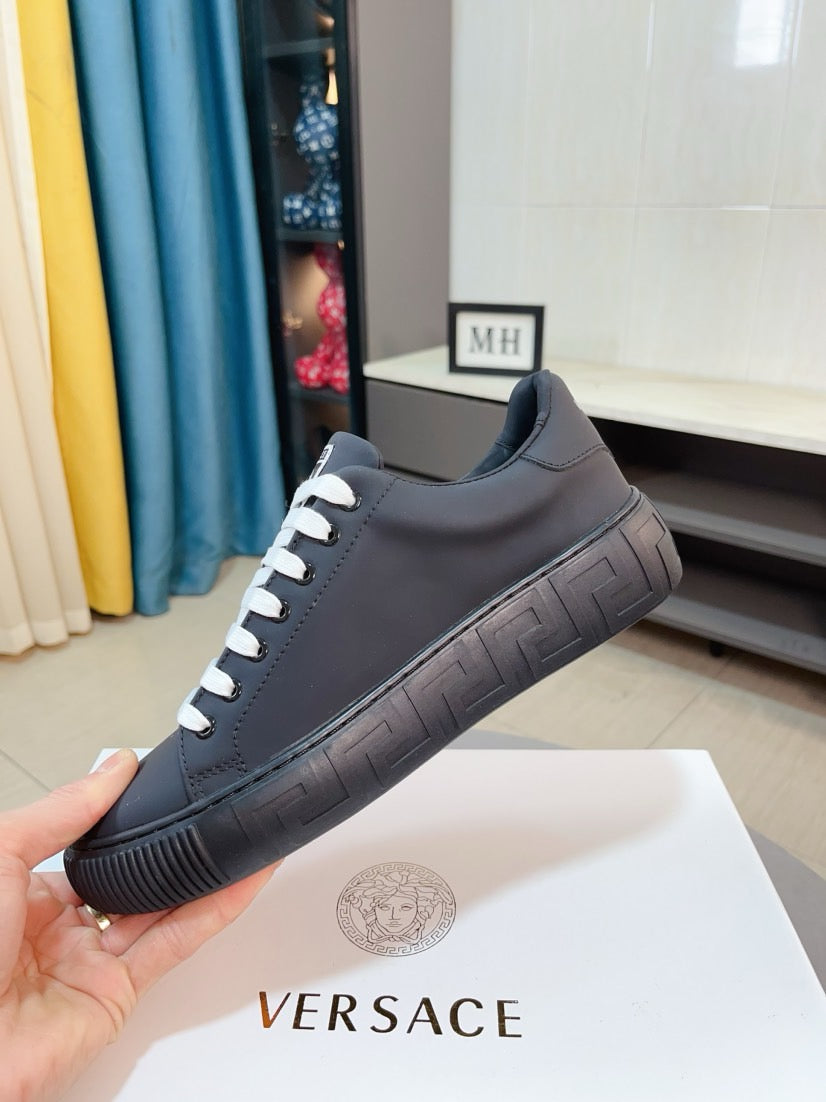 LuxluxHouse Best Quality Shoes Versace