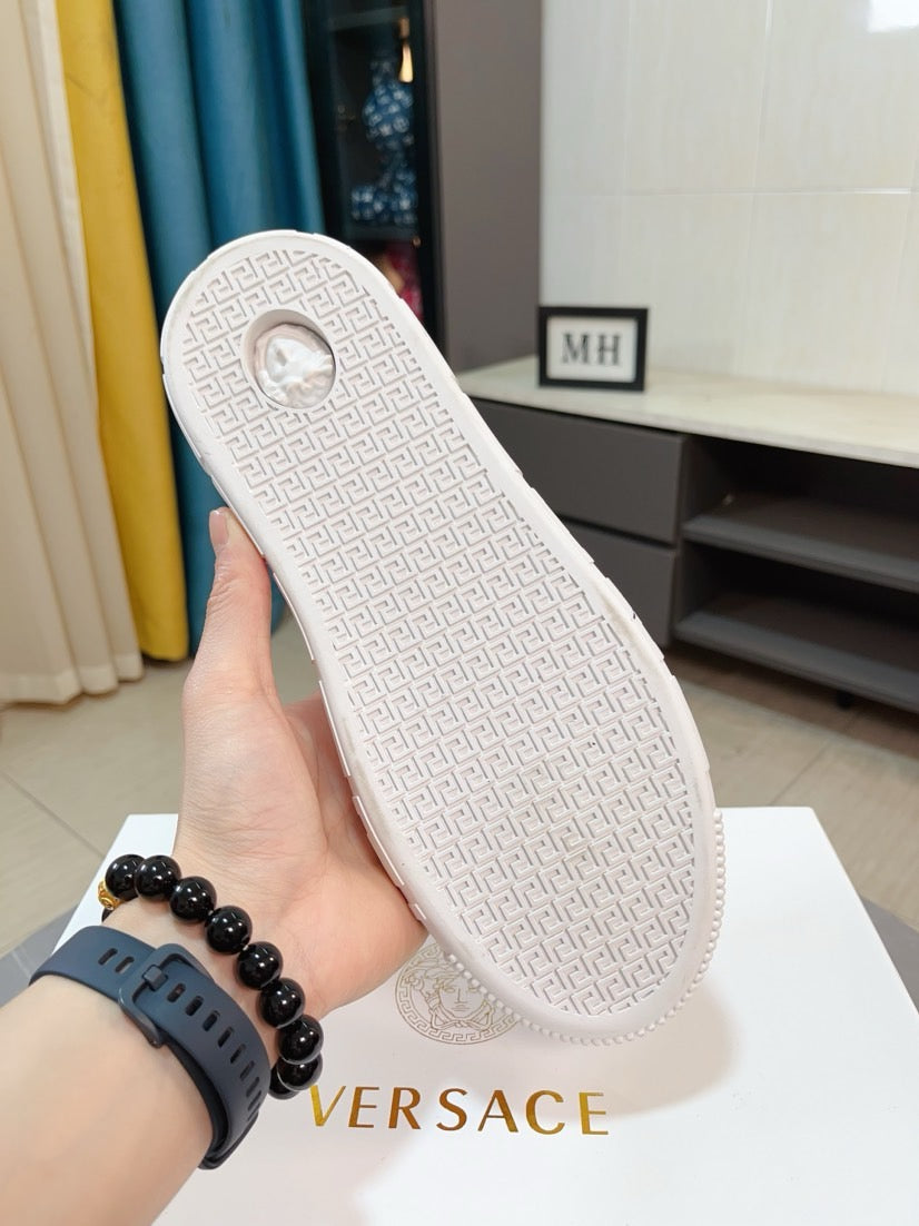 LuxluxHouse Best Quality Shoes Versace