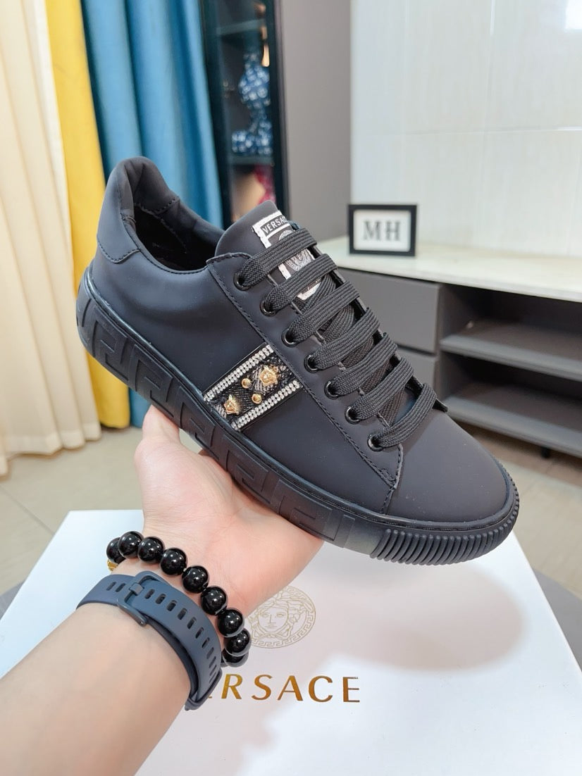 LuxluxHouse Best Quality Shoes Versace