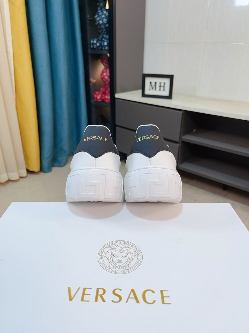 LuxluxHouse Best Quality Shoes Versace