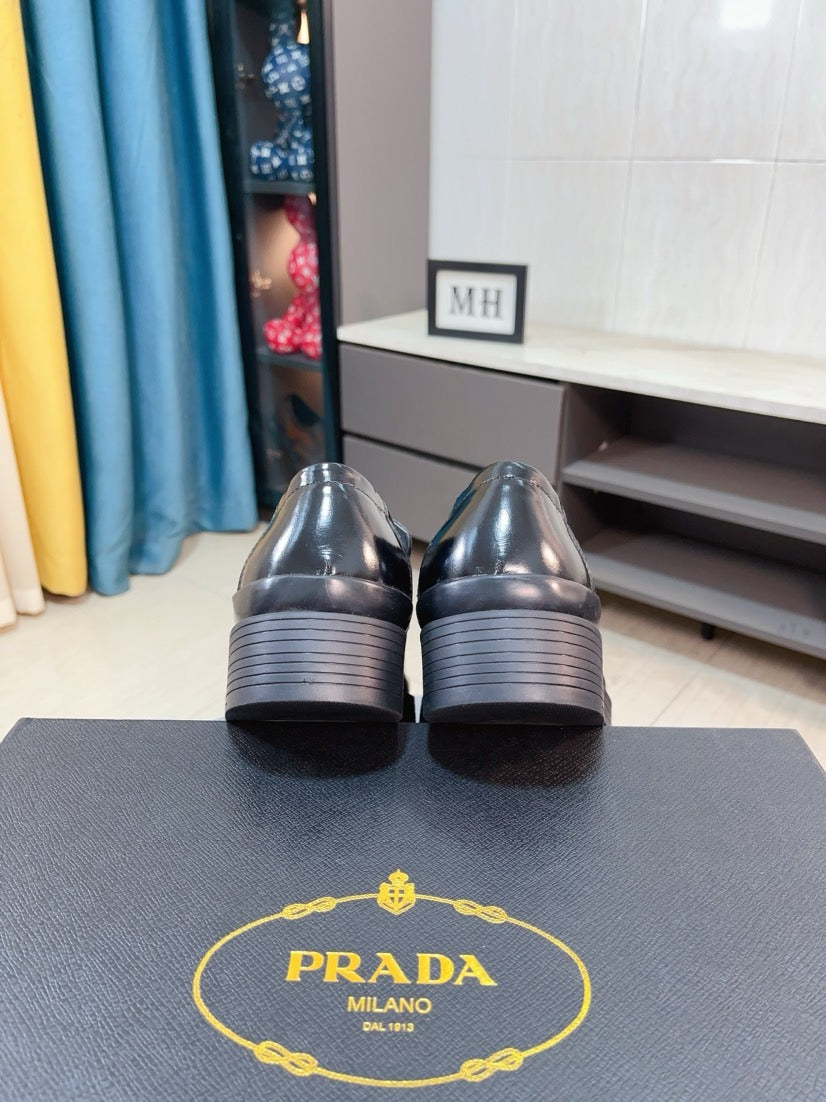 LuxluxHouse Best Quality Shoes Prada