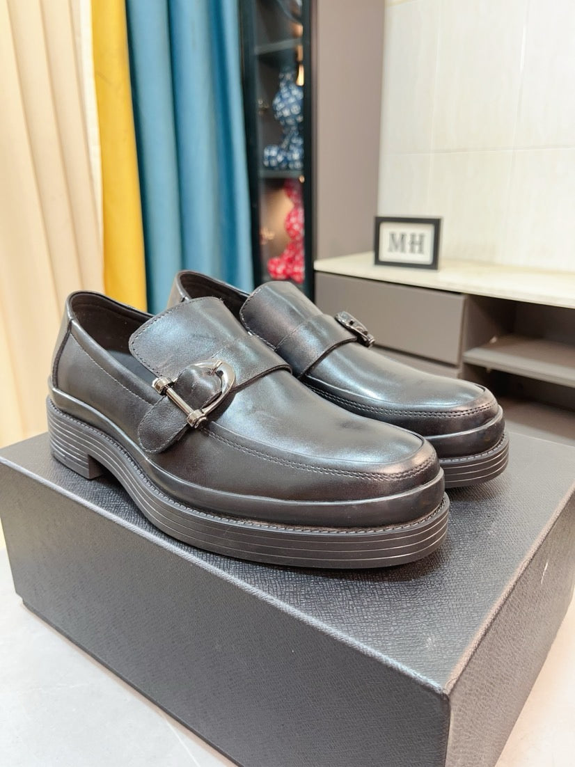 LuxluxHouse Best Quality Shoes Prada