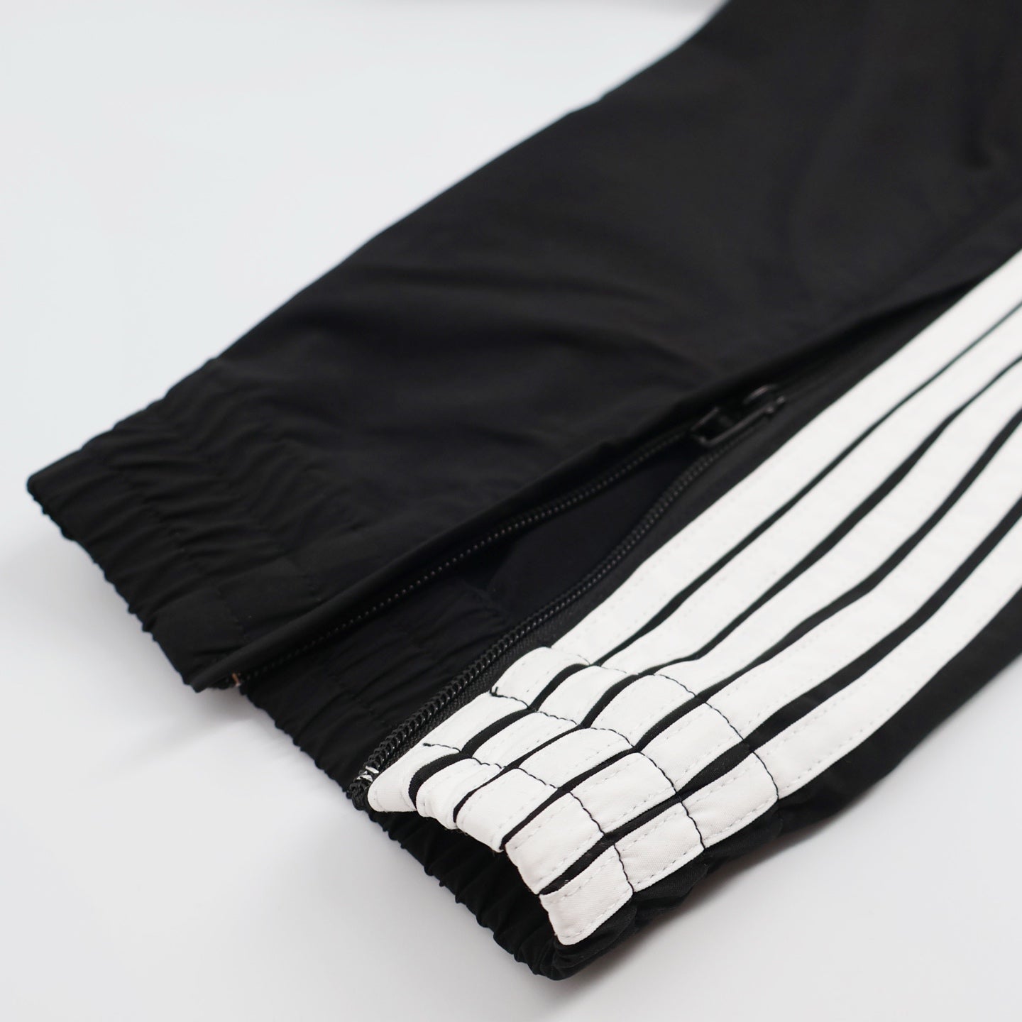 LuxluxHouse Best Quality Clothes Balenciaga Pants