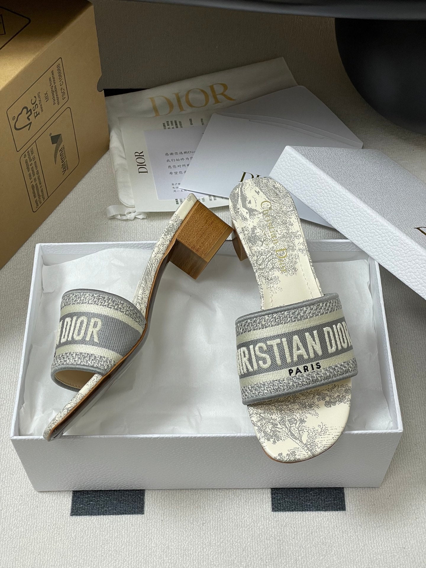 LuxluxHouse Best Quality Women Shoes Dior