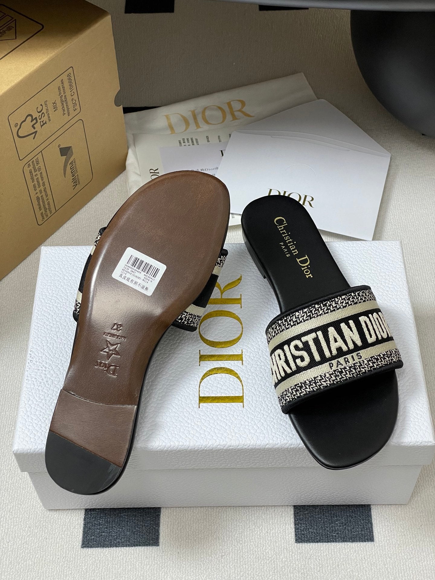 LuxluxHouse Best Quality Women Shoes Dior