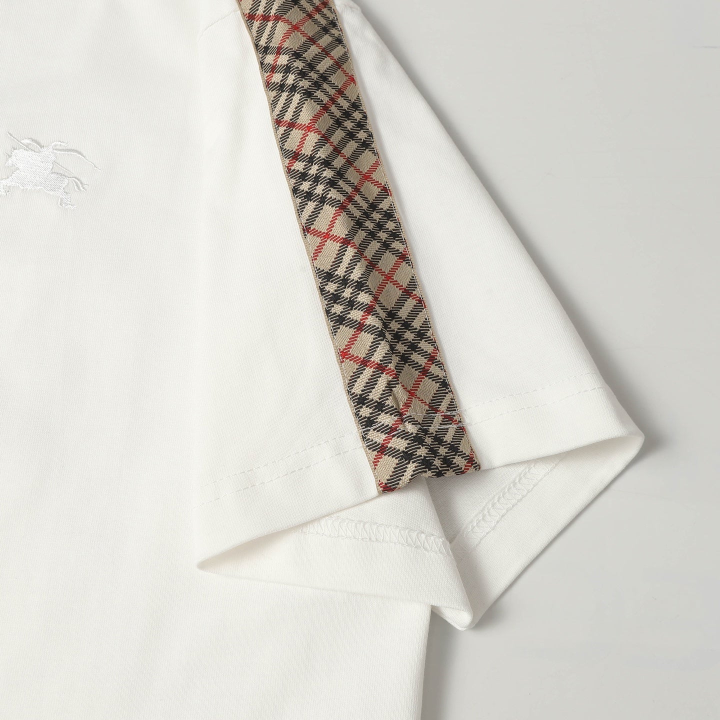 LuxluxHouse Best Quality Clothes Burberry T-shirt