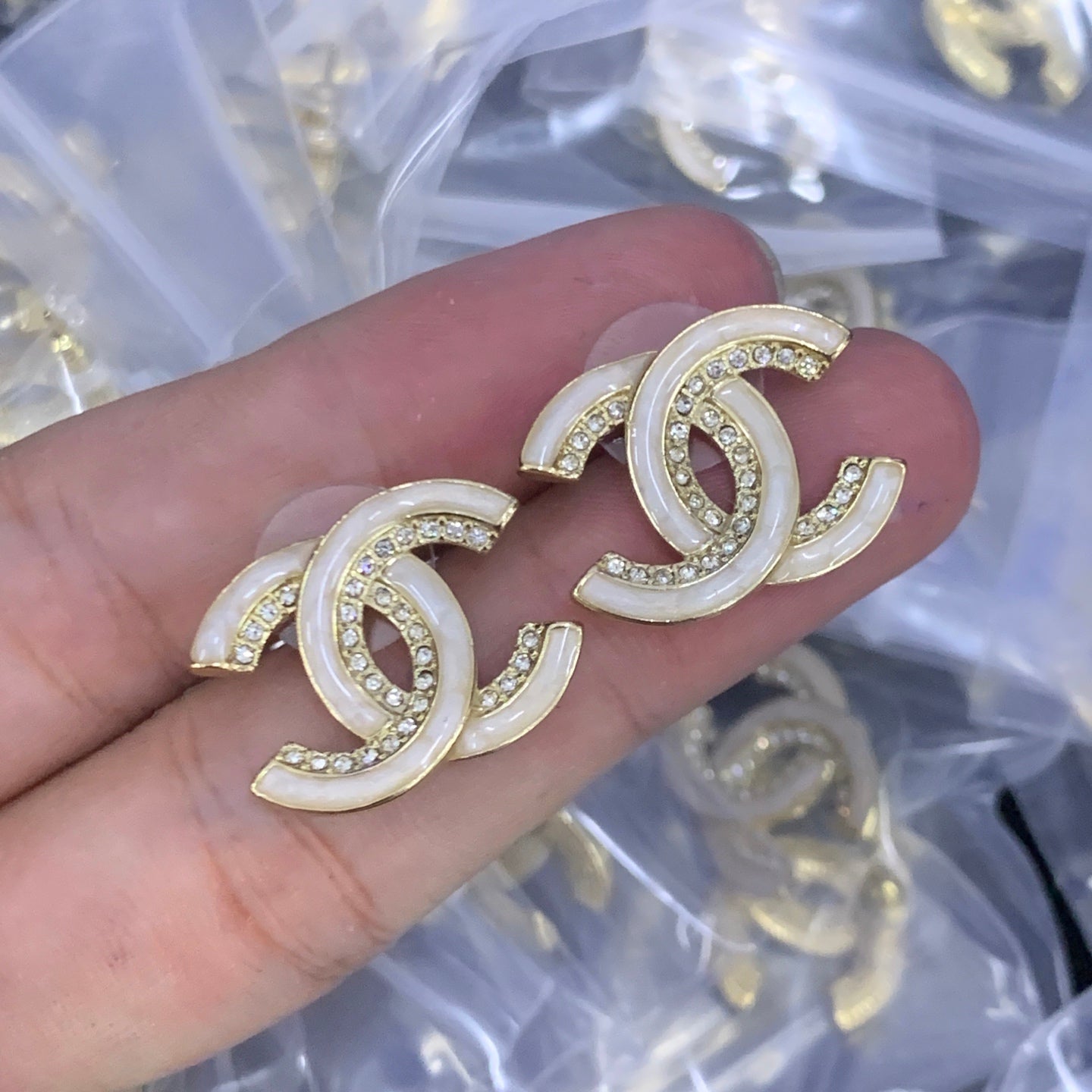 LuxluxHouse Low Price And High Quality Accessories Chanel