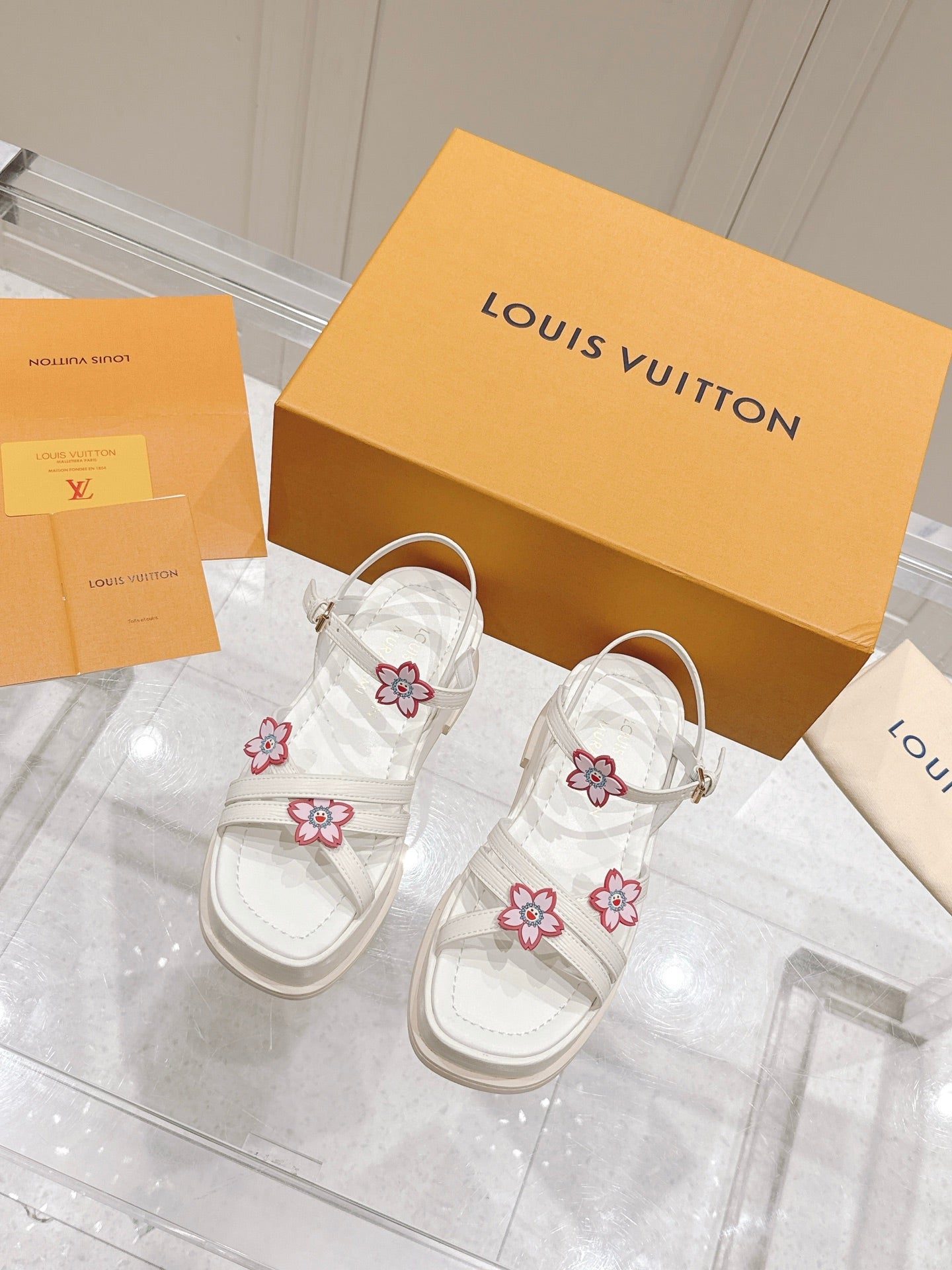 LuxluxHouse Best Quality Women Shoes Louis Vuitton