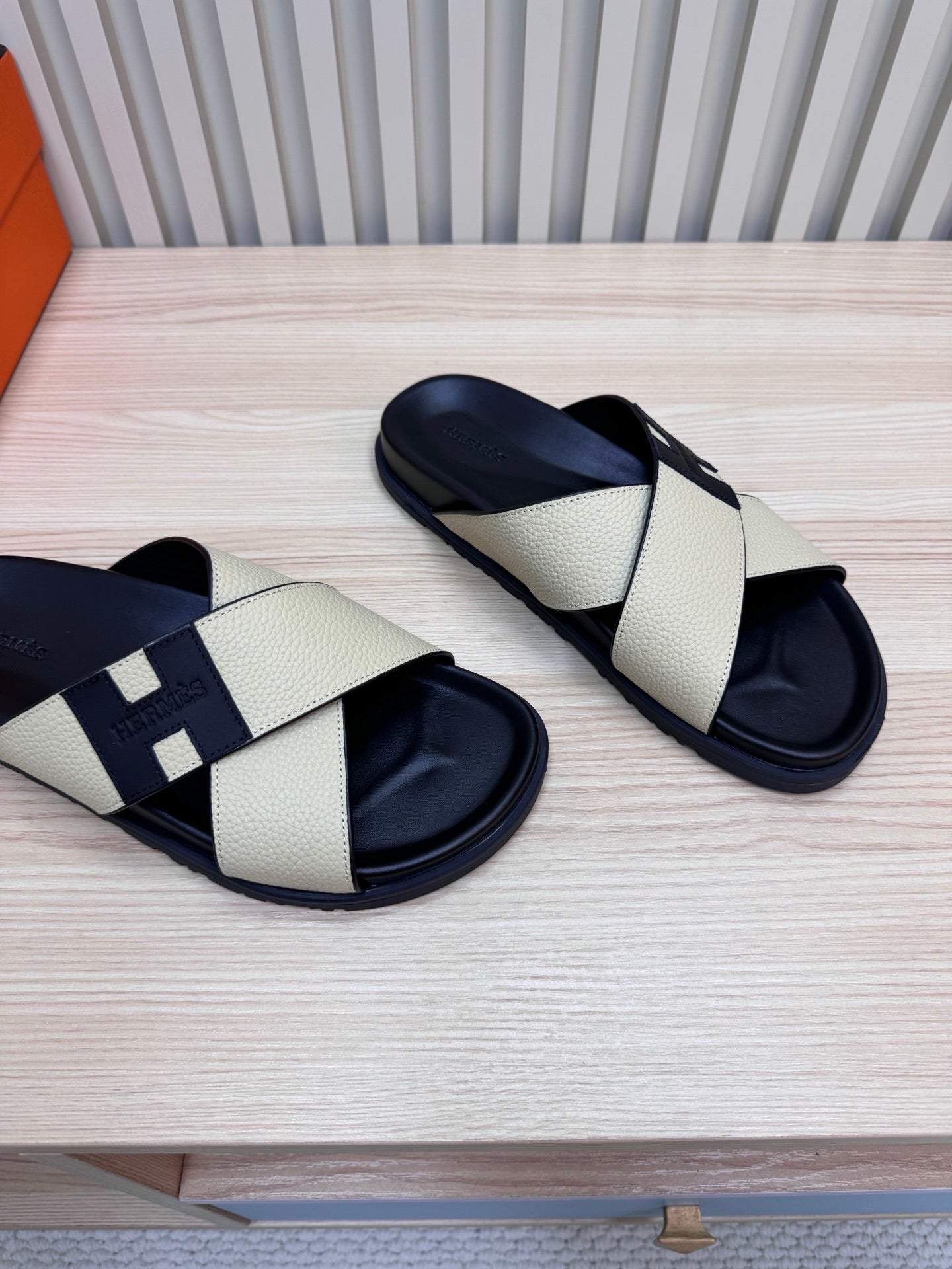 LuxluxHouse Best Quality Sandals Hermes