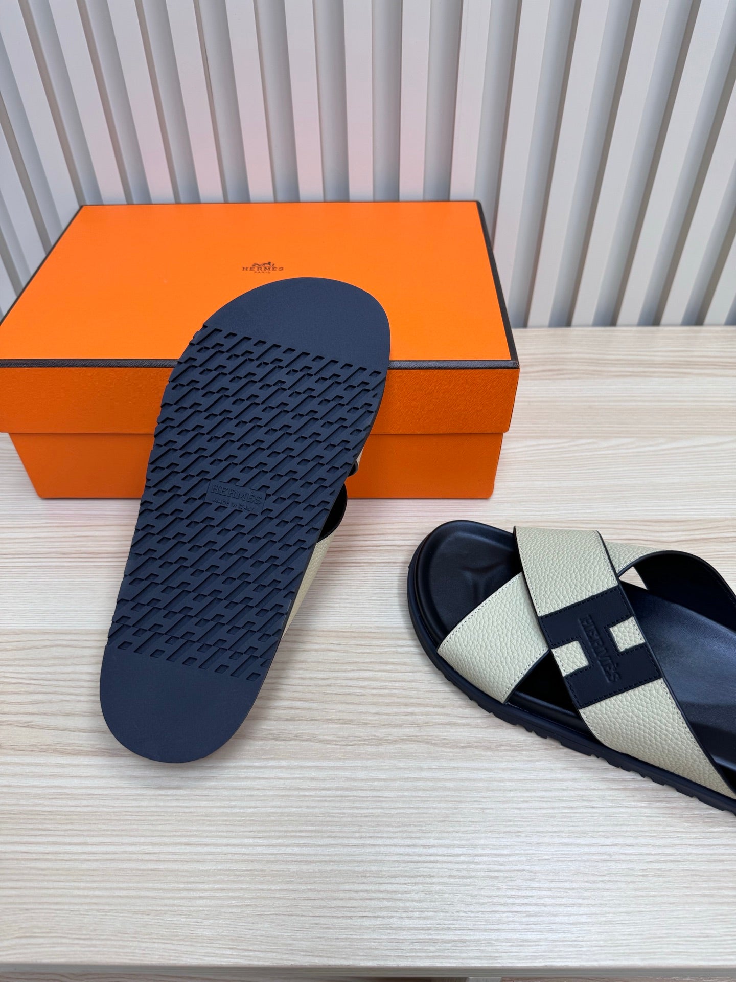 LuxluxHouse Best Quality Sandals Hermes