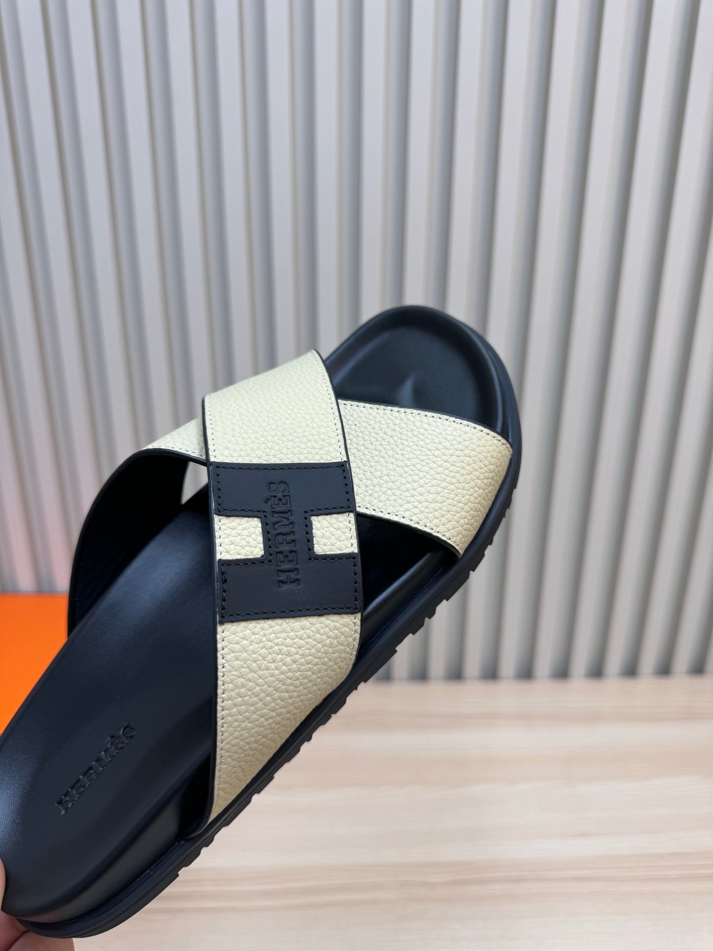 LuxluxHouse Best Quality Sandals Hermes