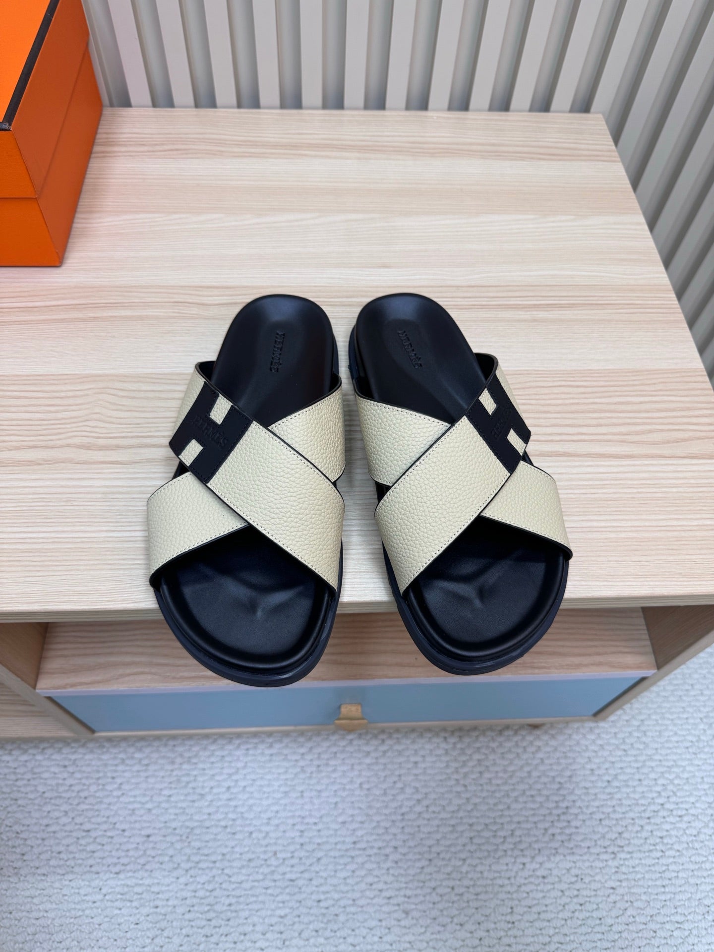 LuxluxHouse Best Quality Sandals Hermes