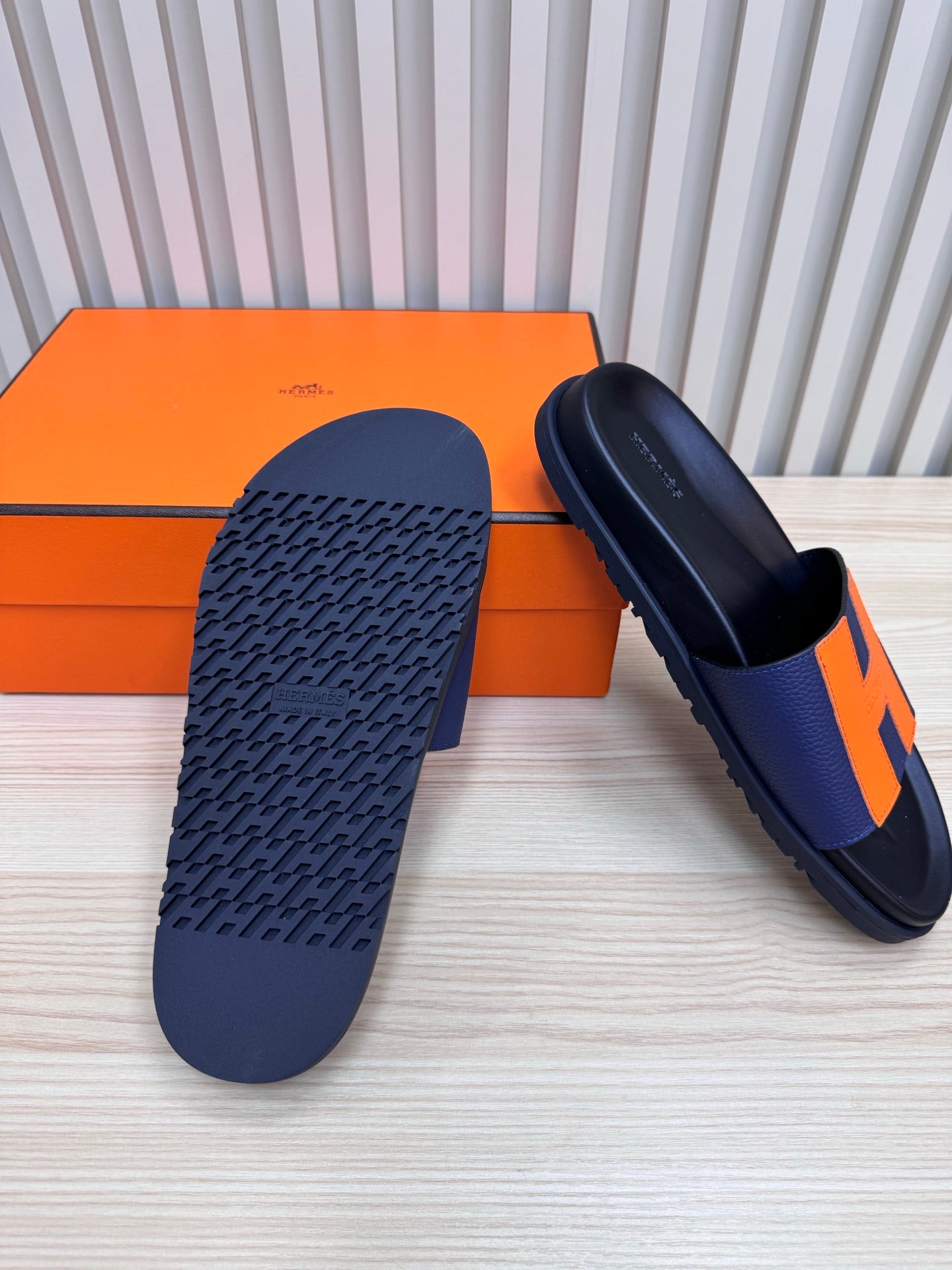 LuxluxHouse Best Quality Sandals Hermes